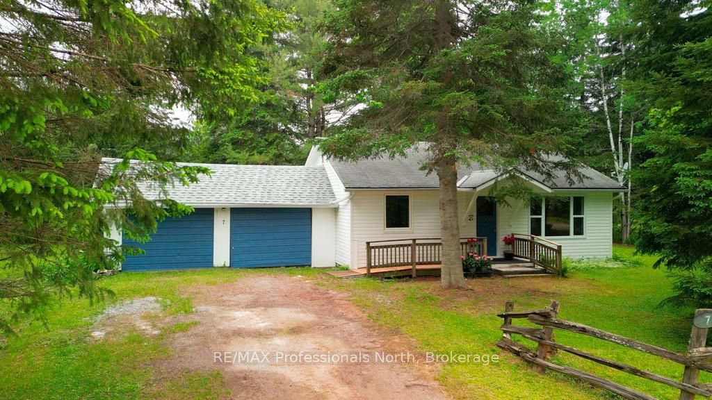 7 Stouffer St Property Photo 1