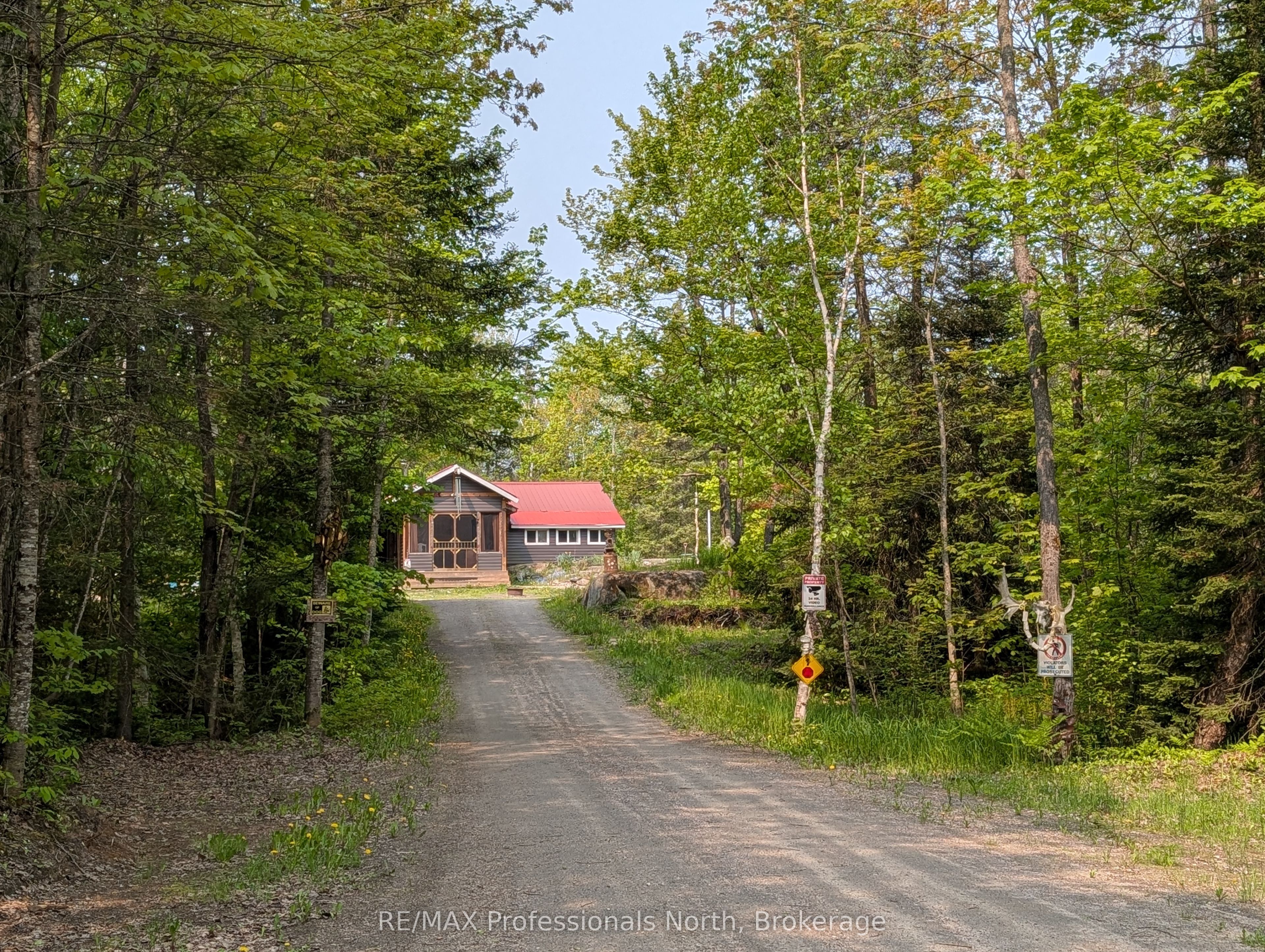 1408 Pearceley Road Property Photo 1