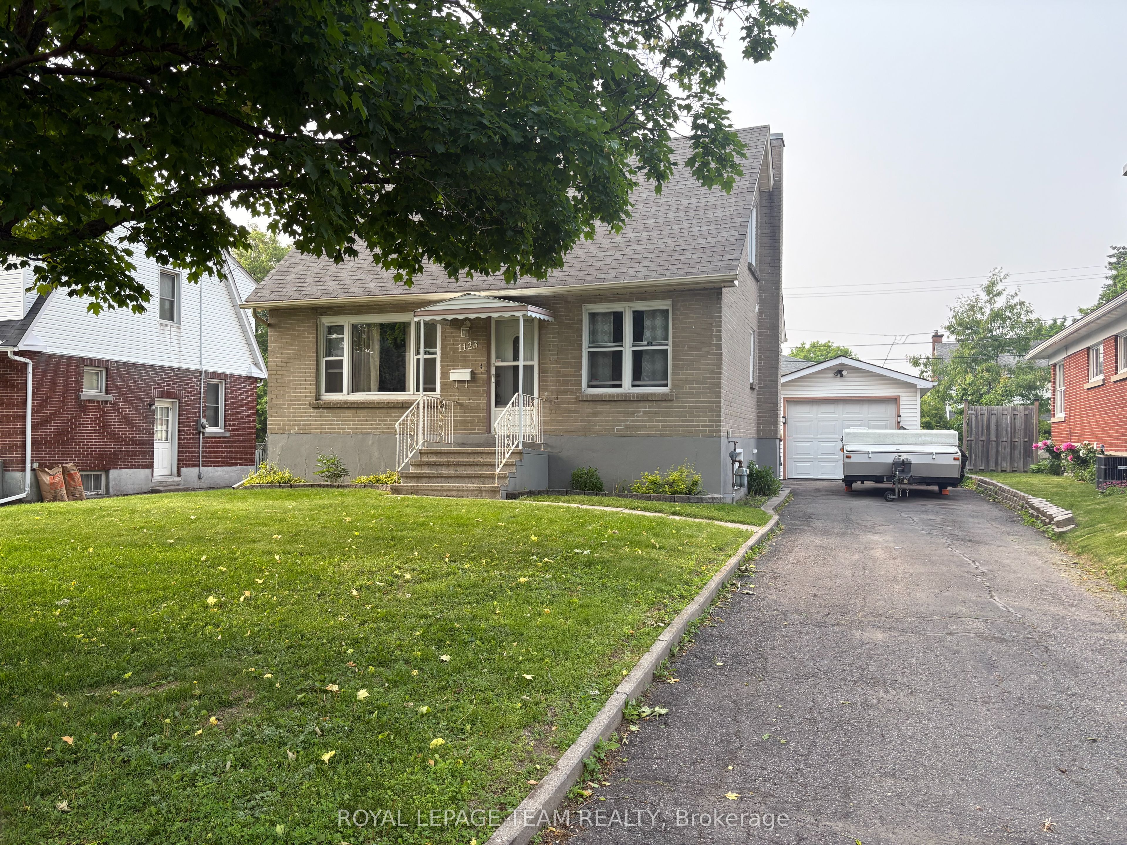 1123 Secord Avenue