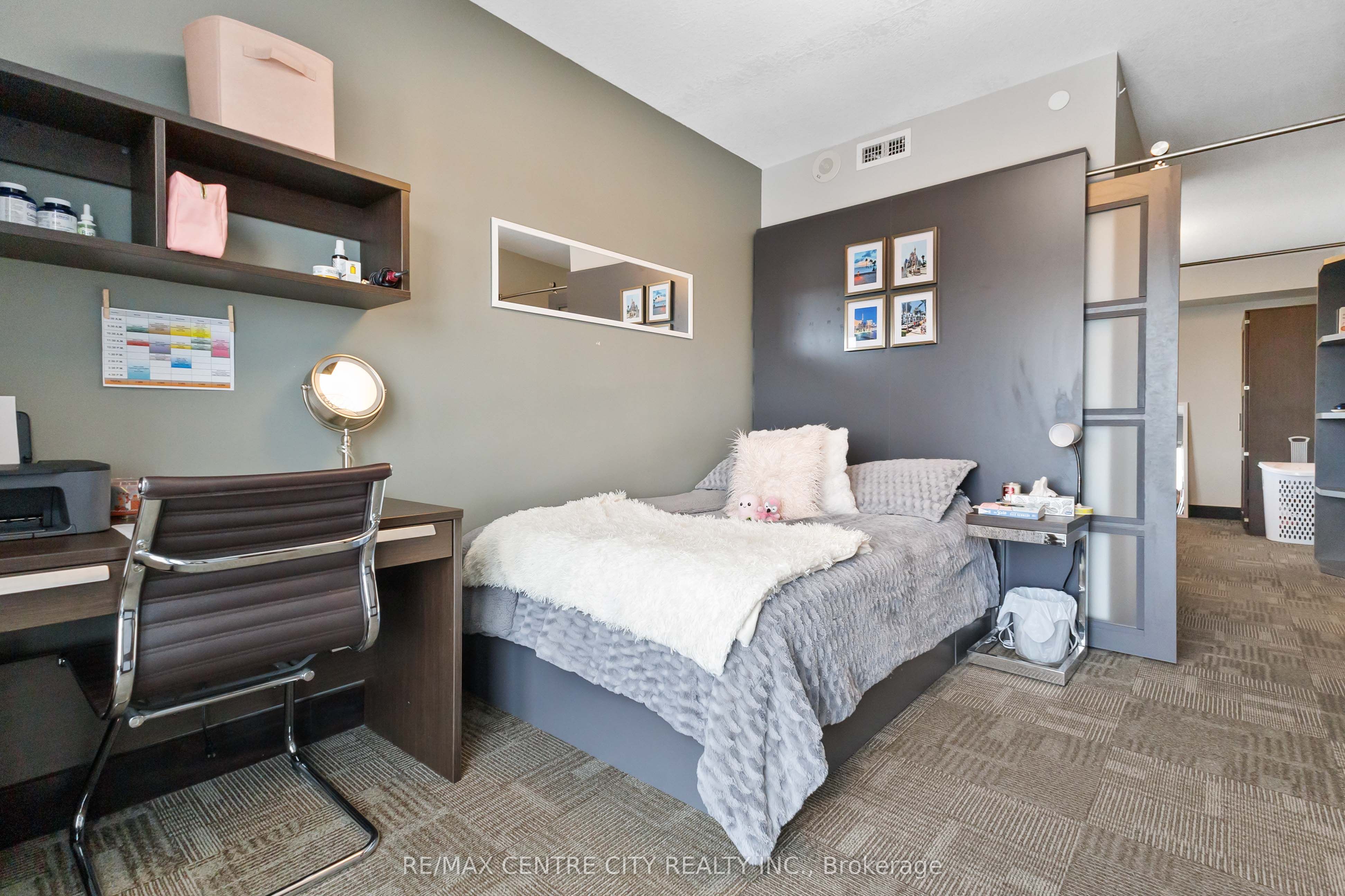 1235 Richmond Street 1218 Property Photo 15