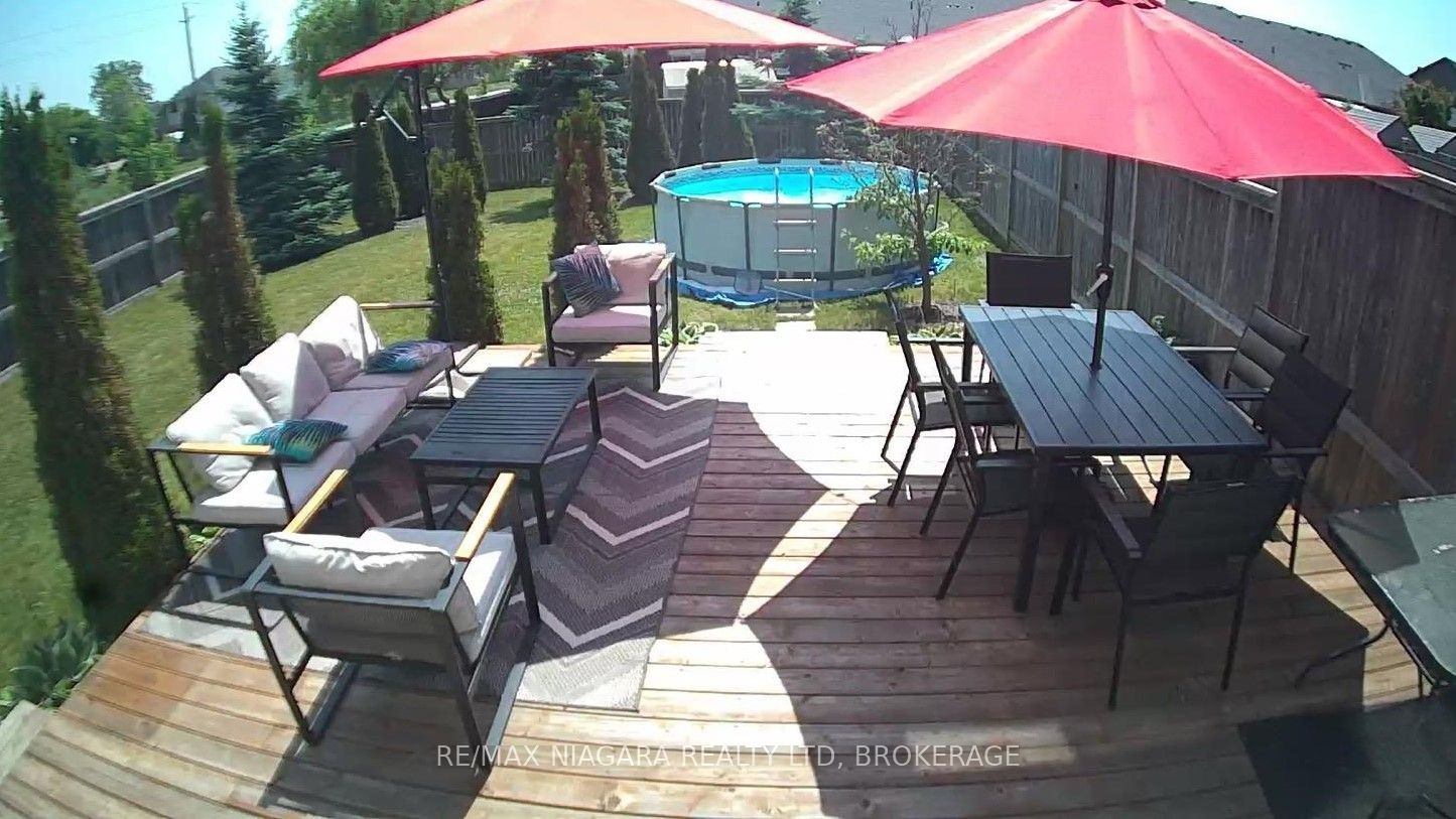 187 Cardinal Crescent Property Photo 41