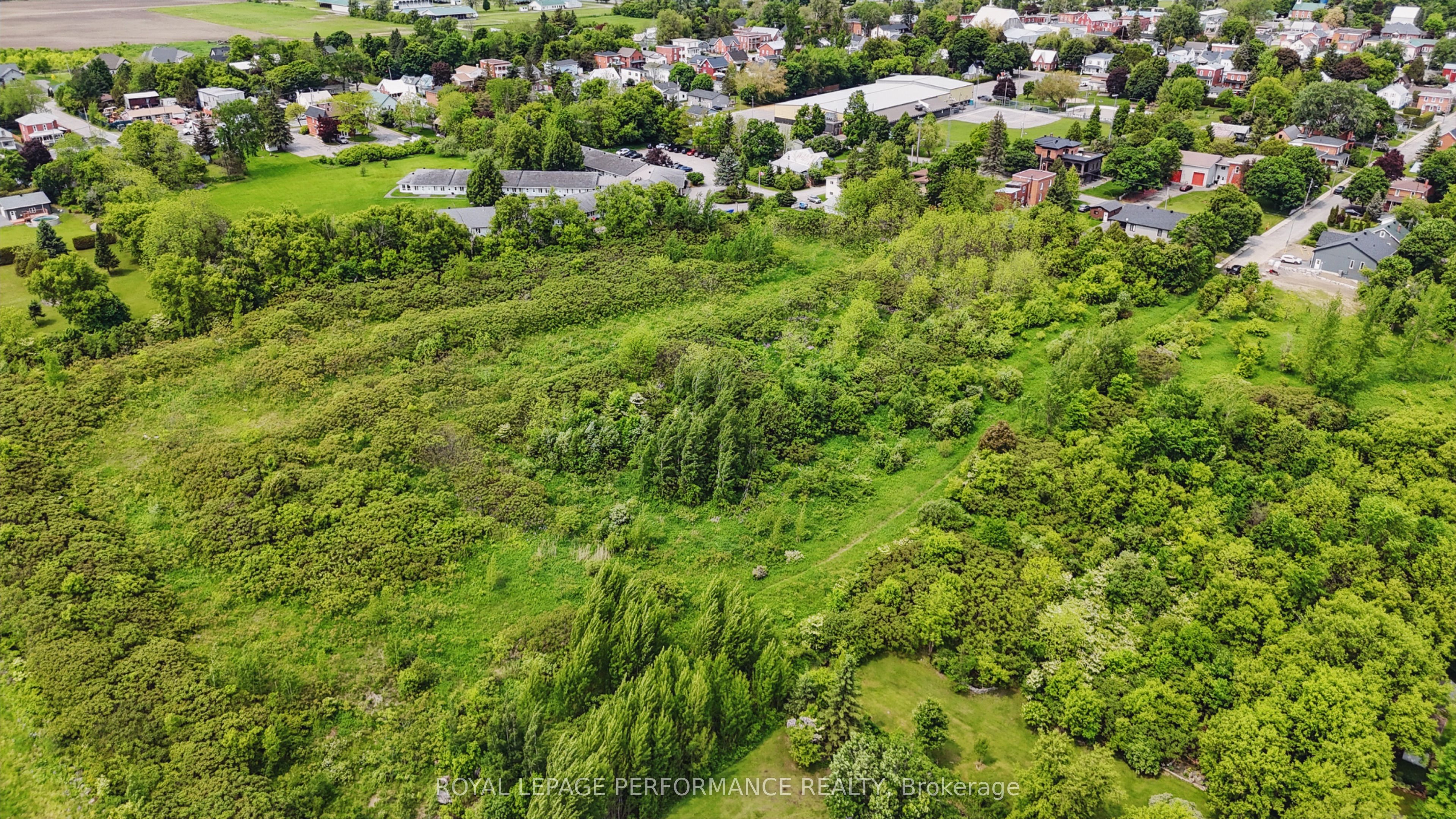 O Union Street W Property Photo 5