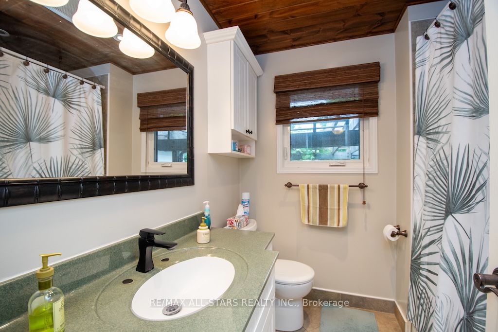 690 Post Road Property Photo 25