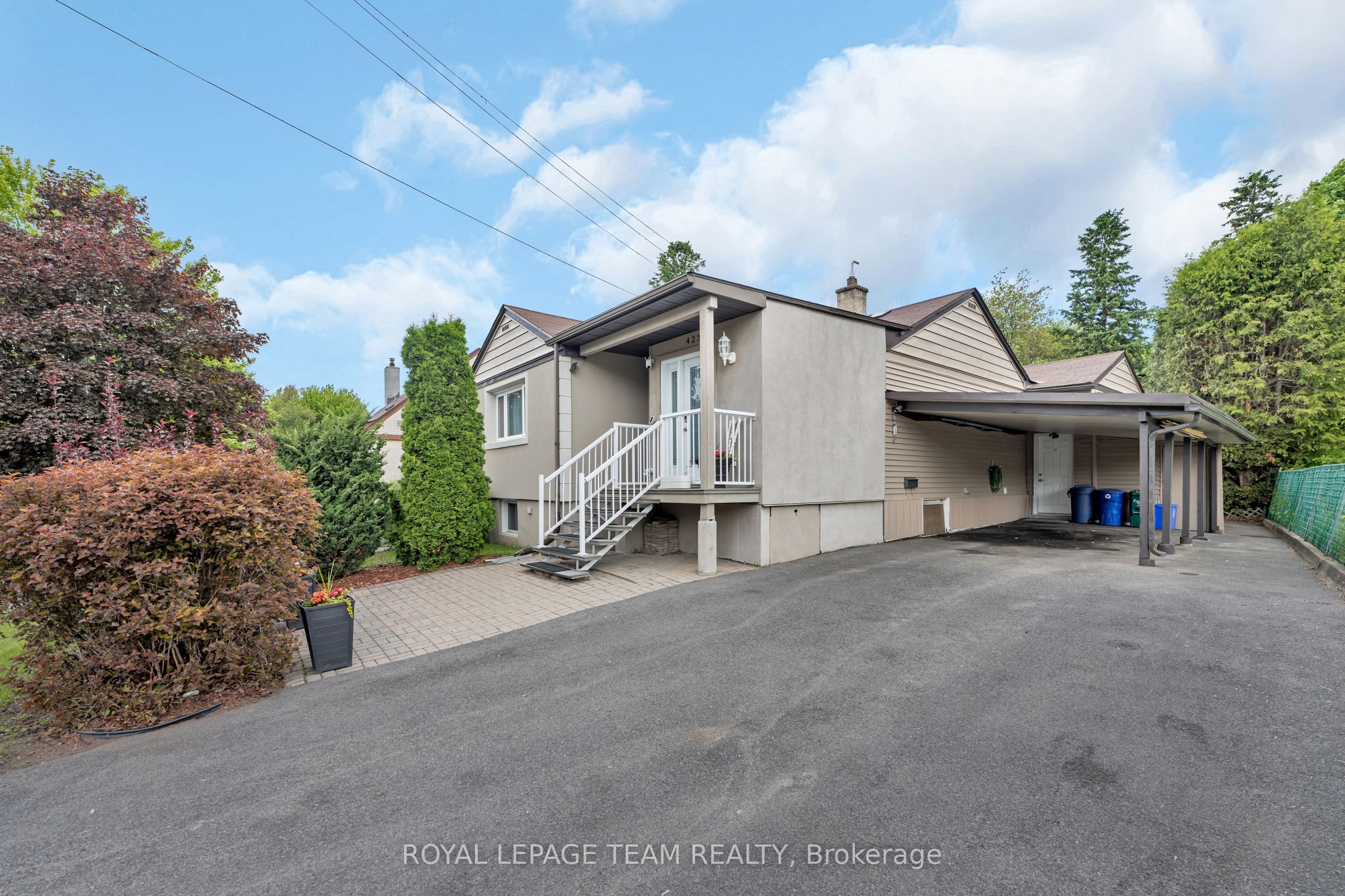 423 Blake Boulevard Property Photo 1
