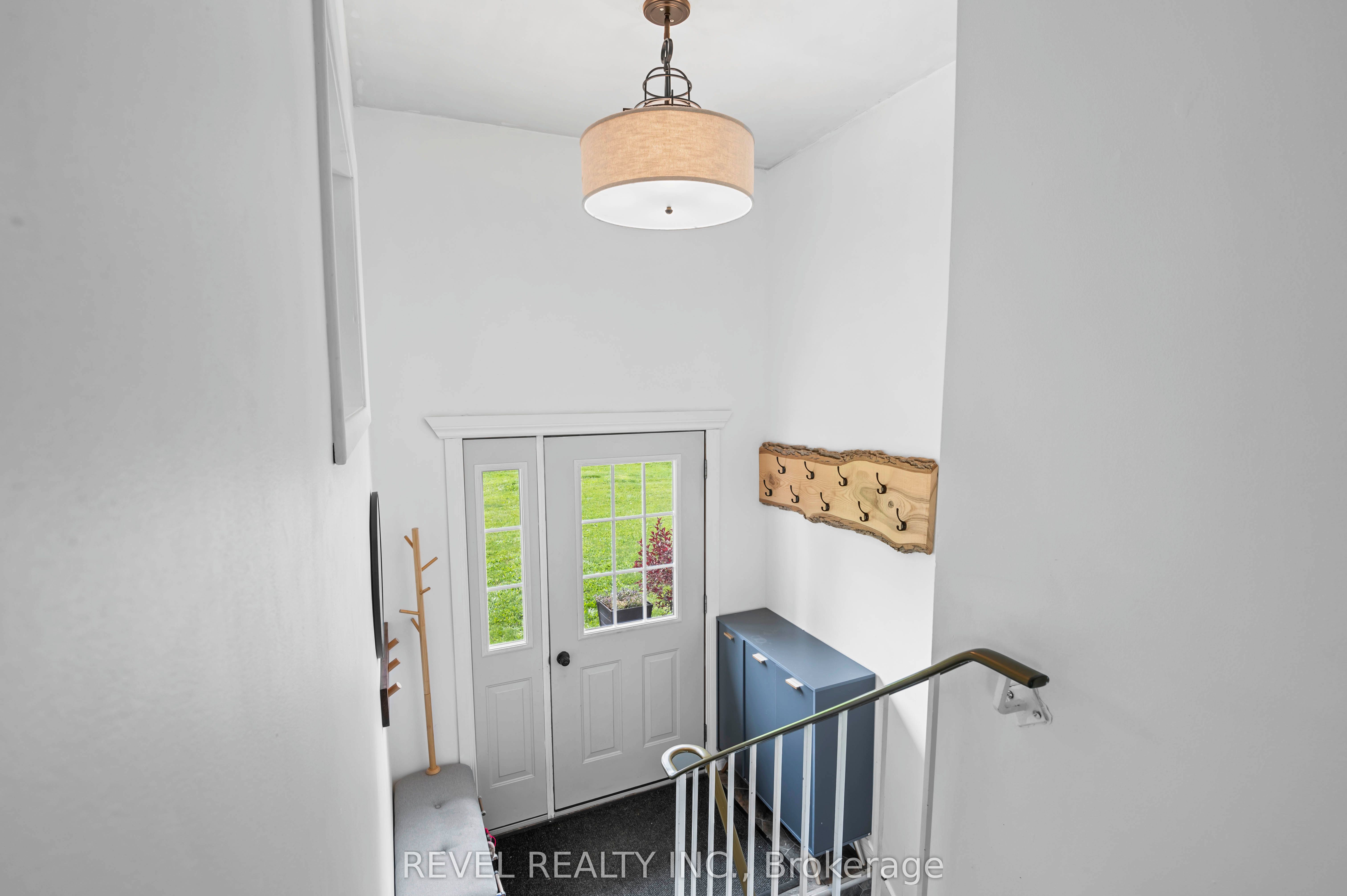 108 Jane Street Property Photo 8