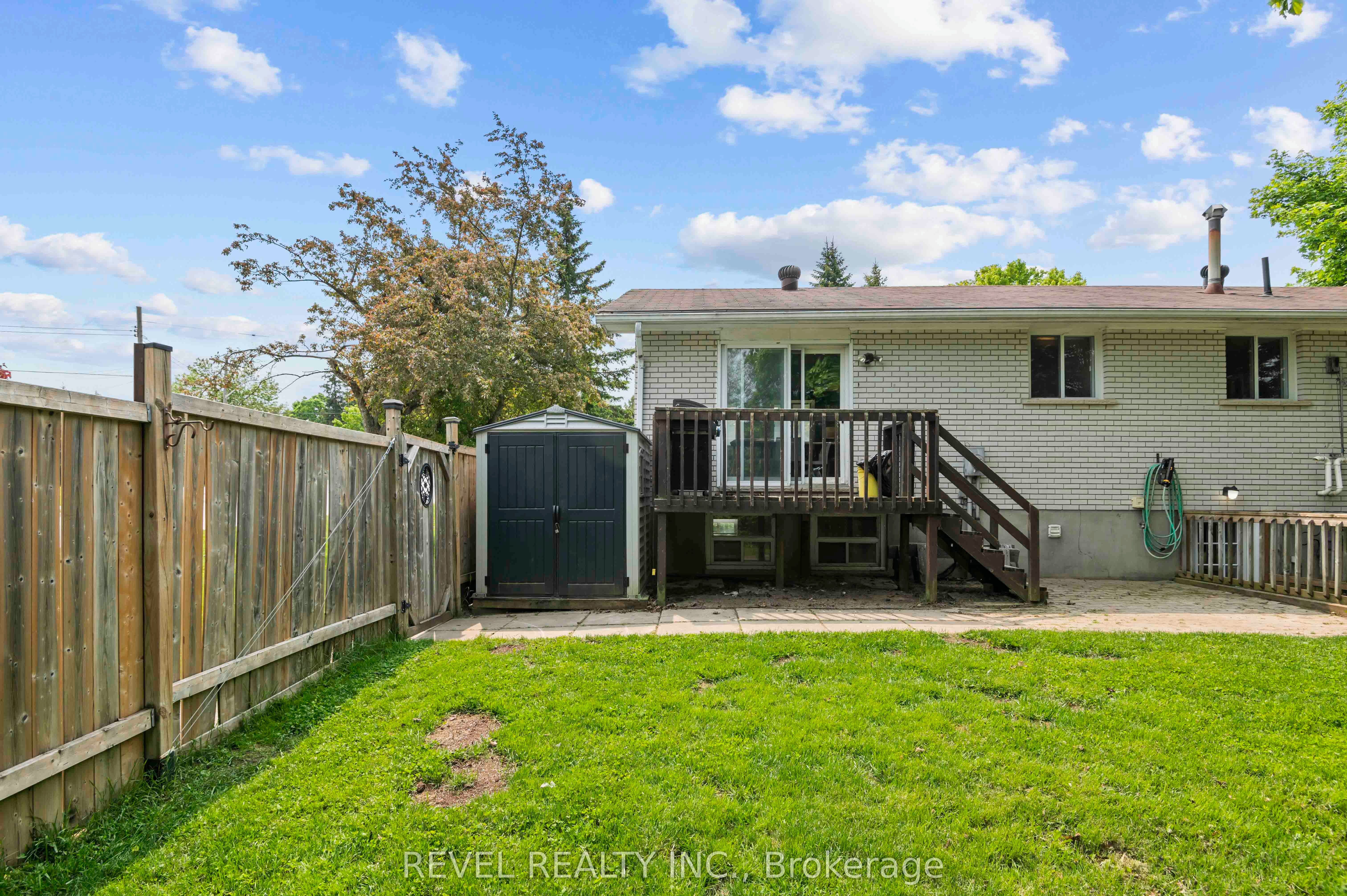108 Jane Street Property Photo 47