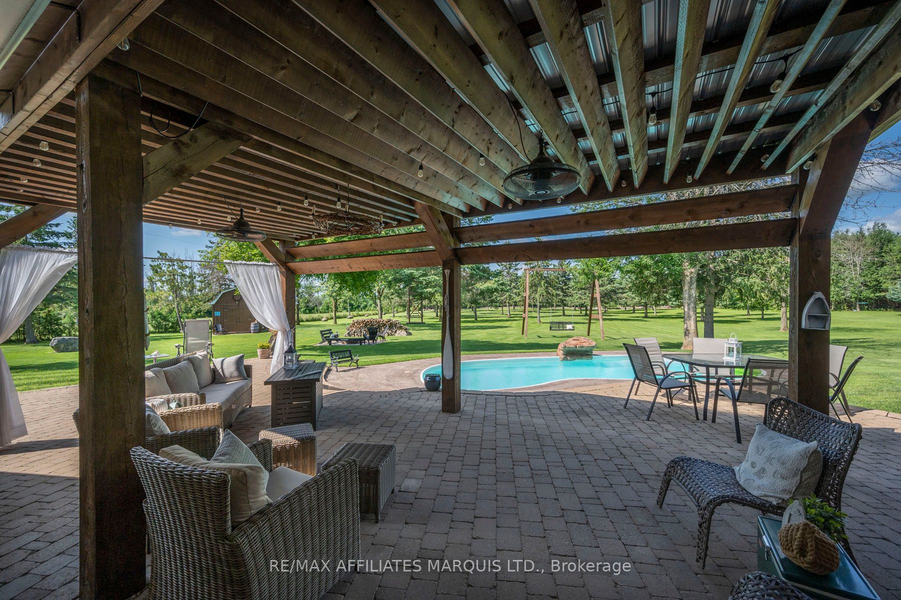 18148 Headline Road Property Photo 9