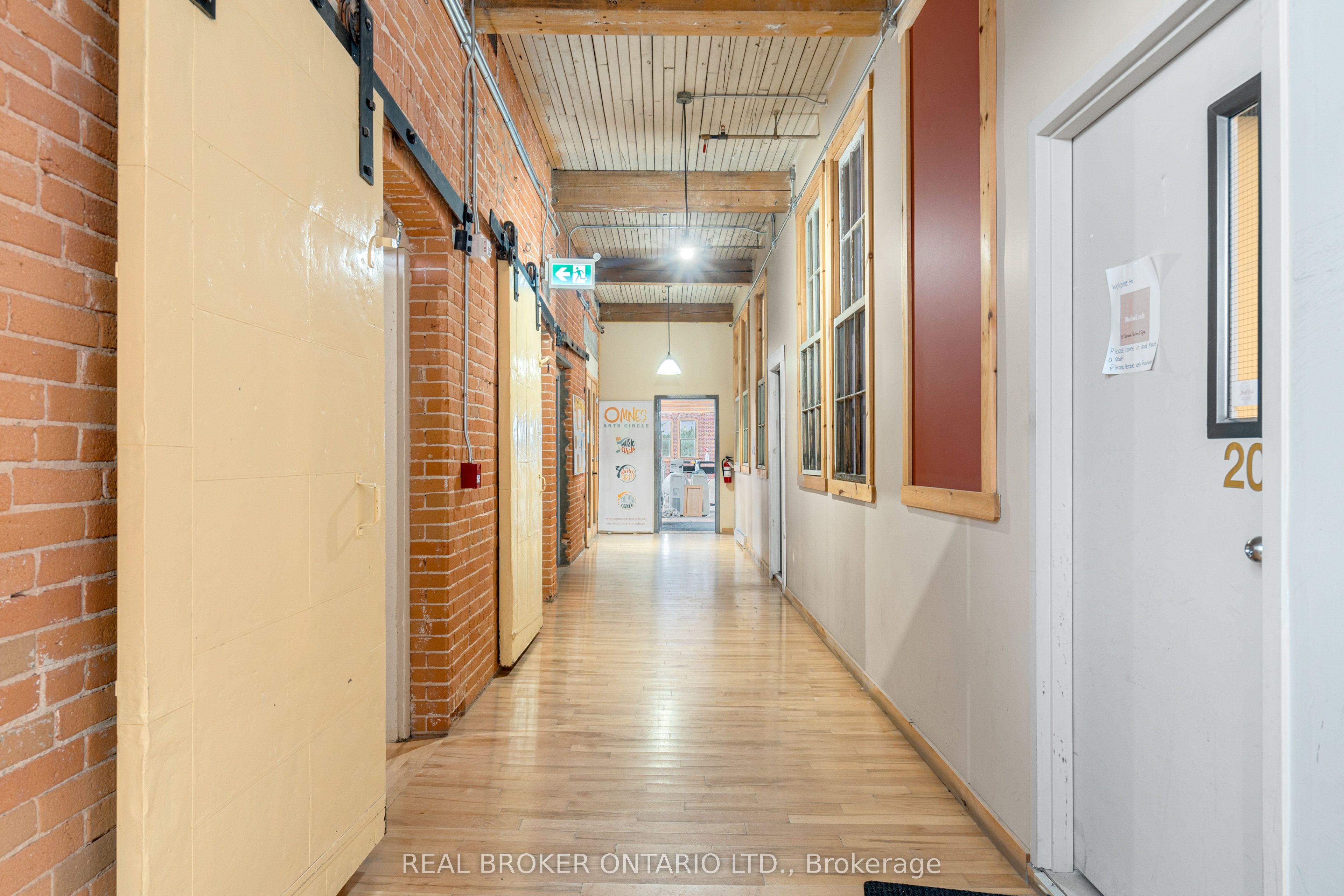 1 Sherbrooke Street E 240 Property Photo 16