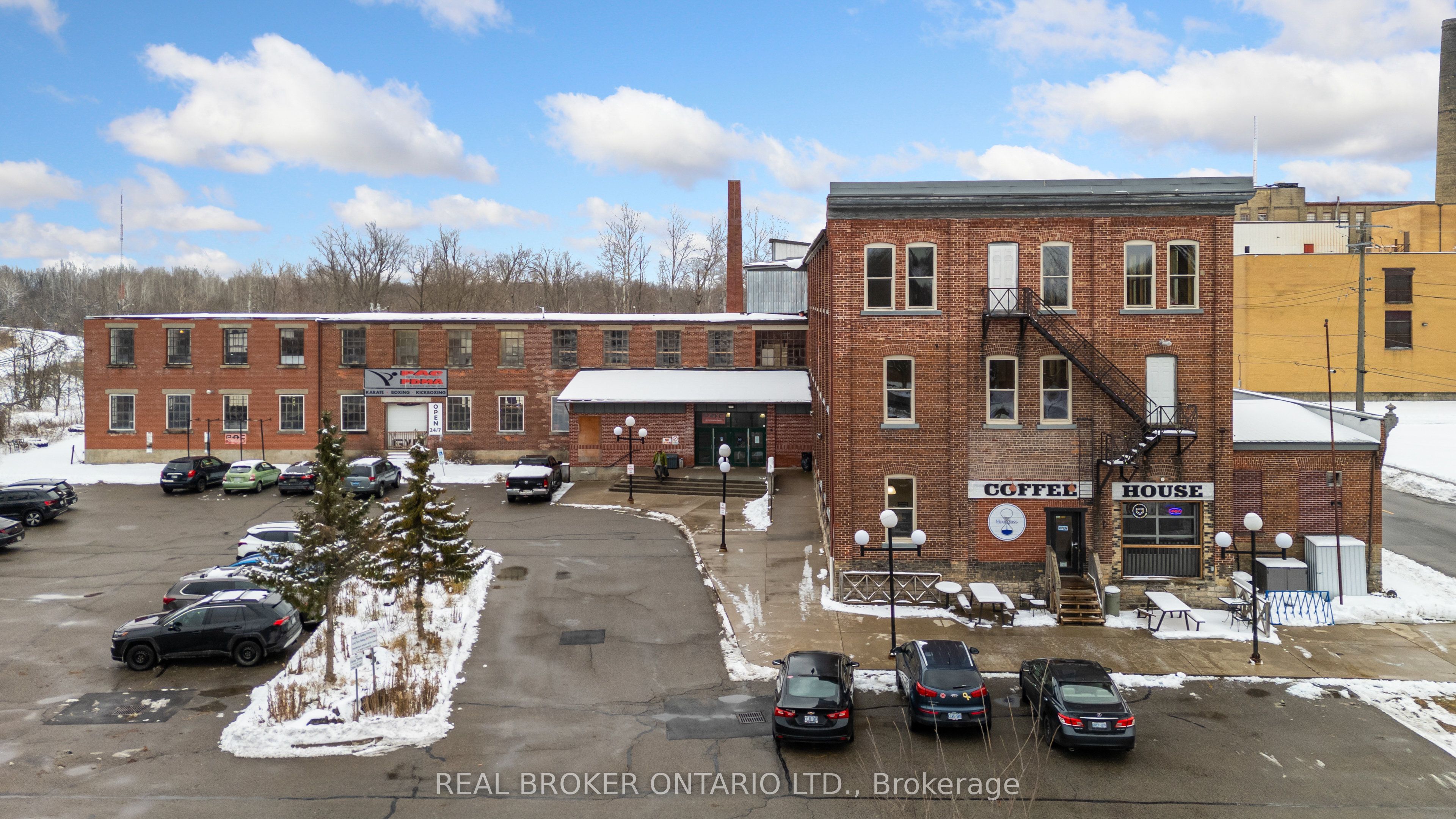 1 Sherbrooke Street E 240 Property Photo 23