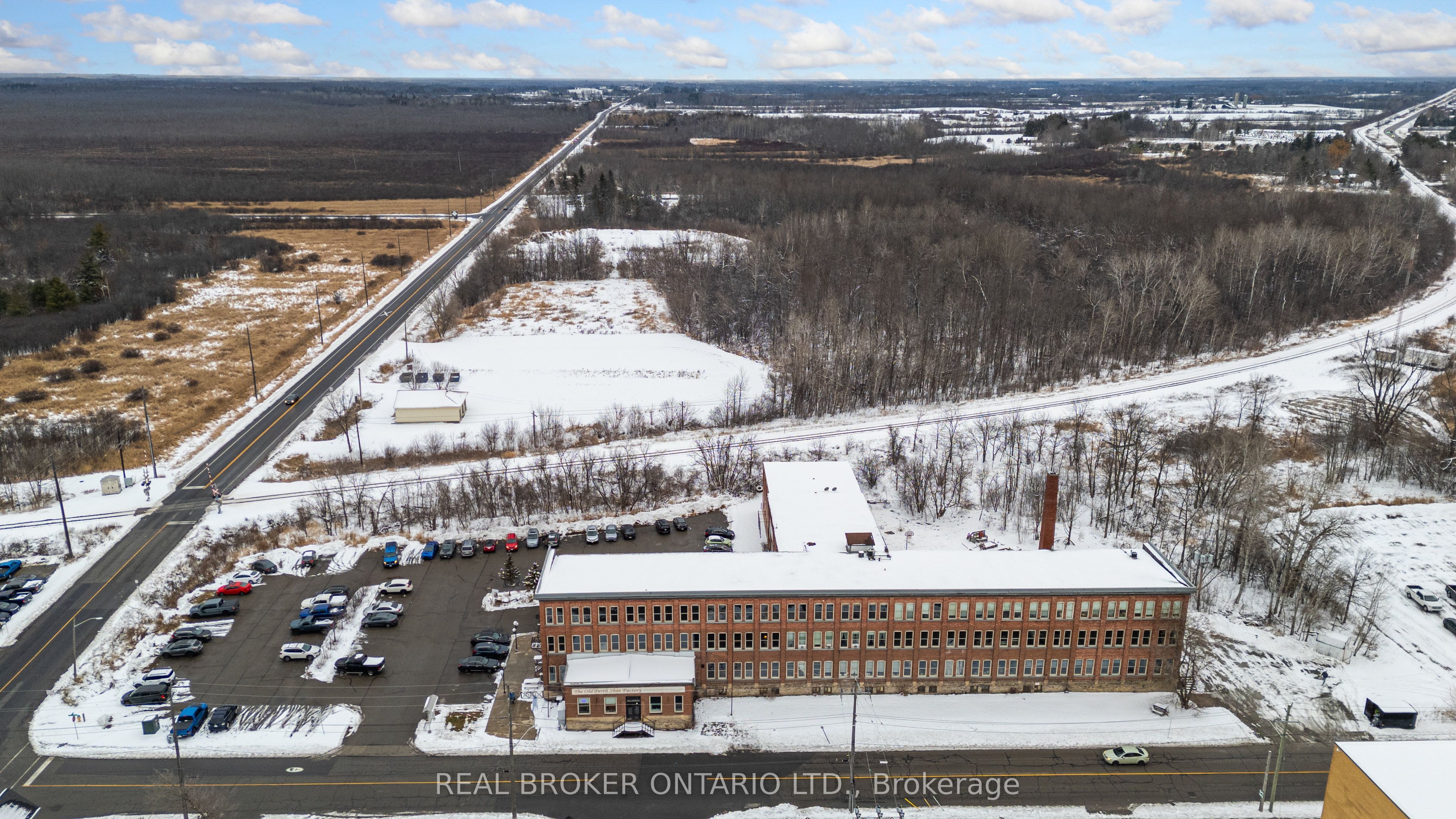 1 Sherbrooke Street E 250 Property Photo 27