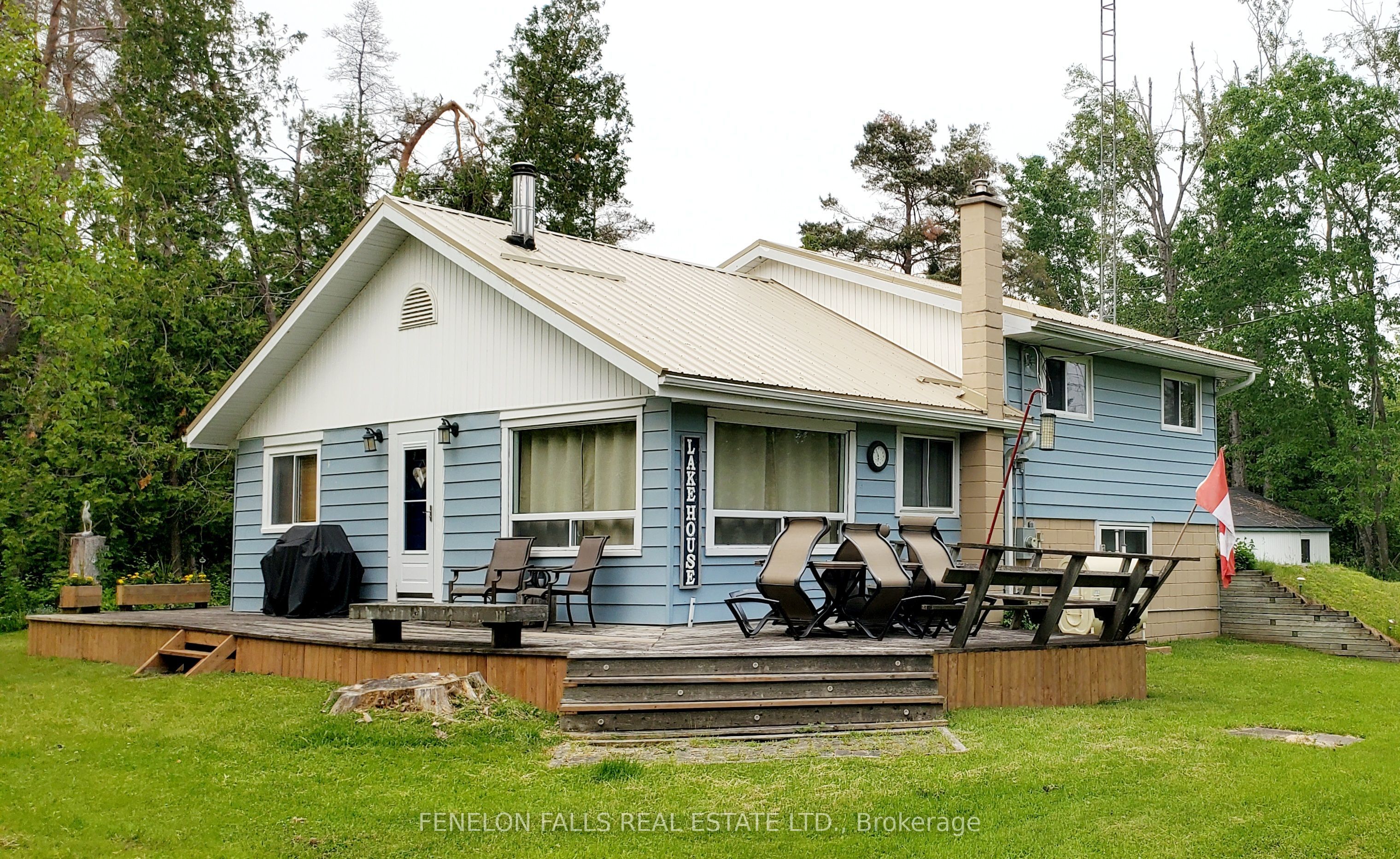 63 Thomas Drive Property Photo 1