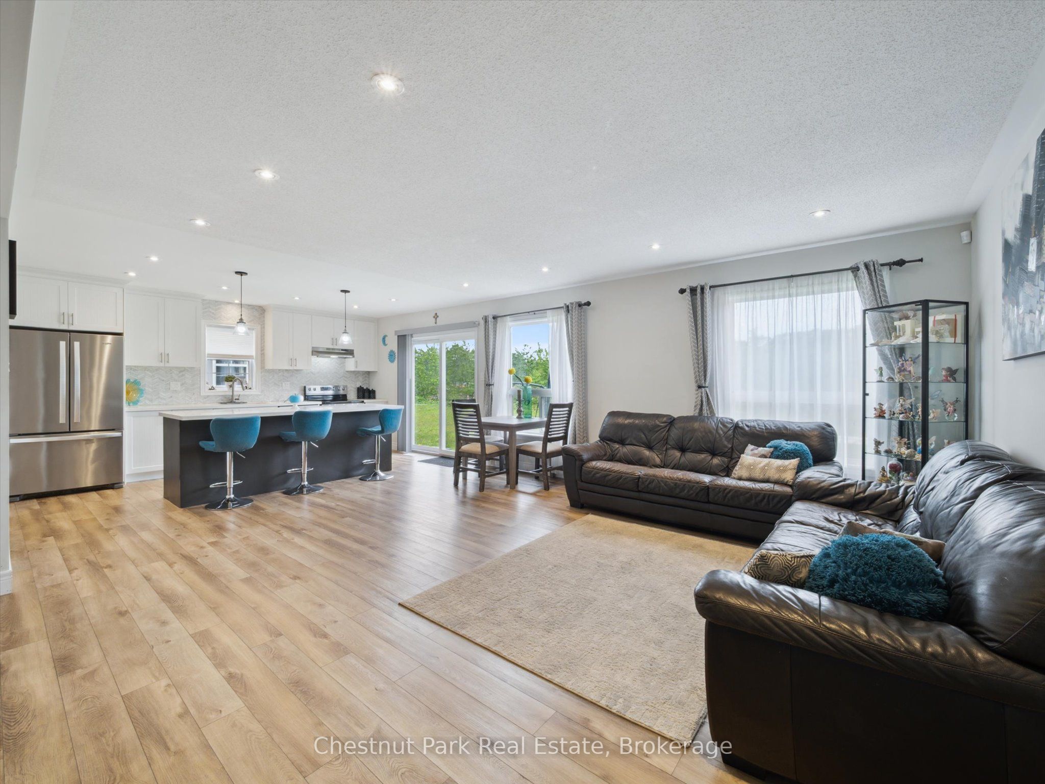 245 Wild Rose Drive Property Photo 9