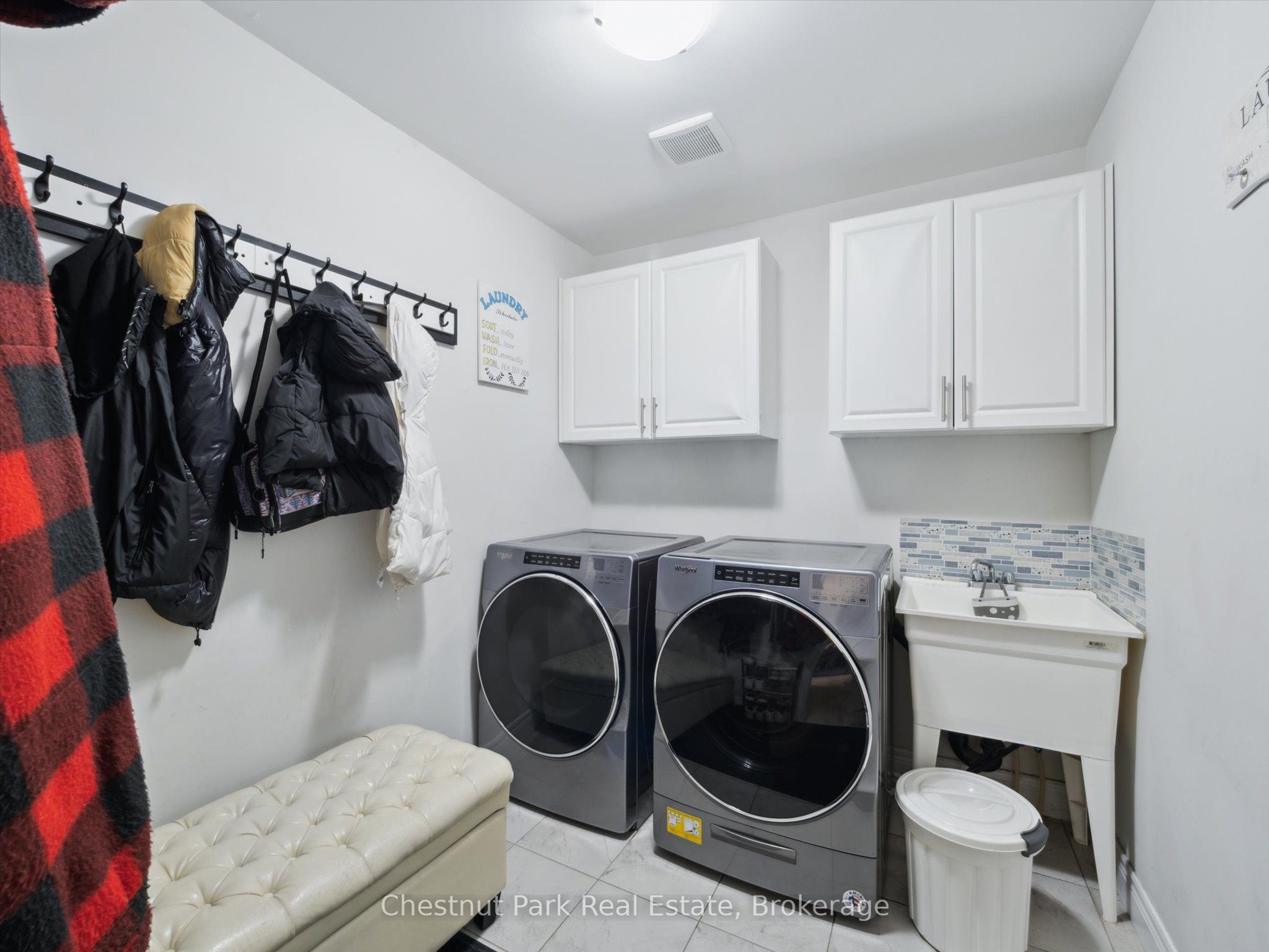 245 Wild Rose Drive Property Photo 16