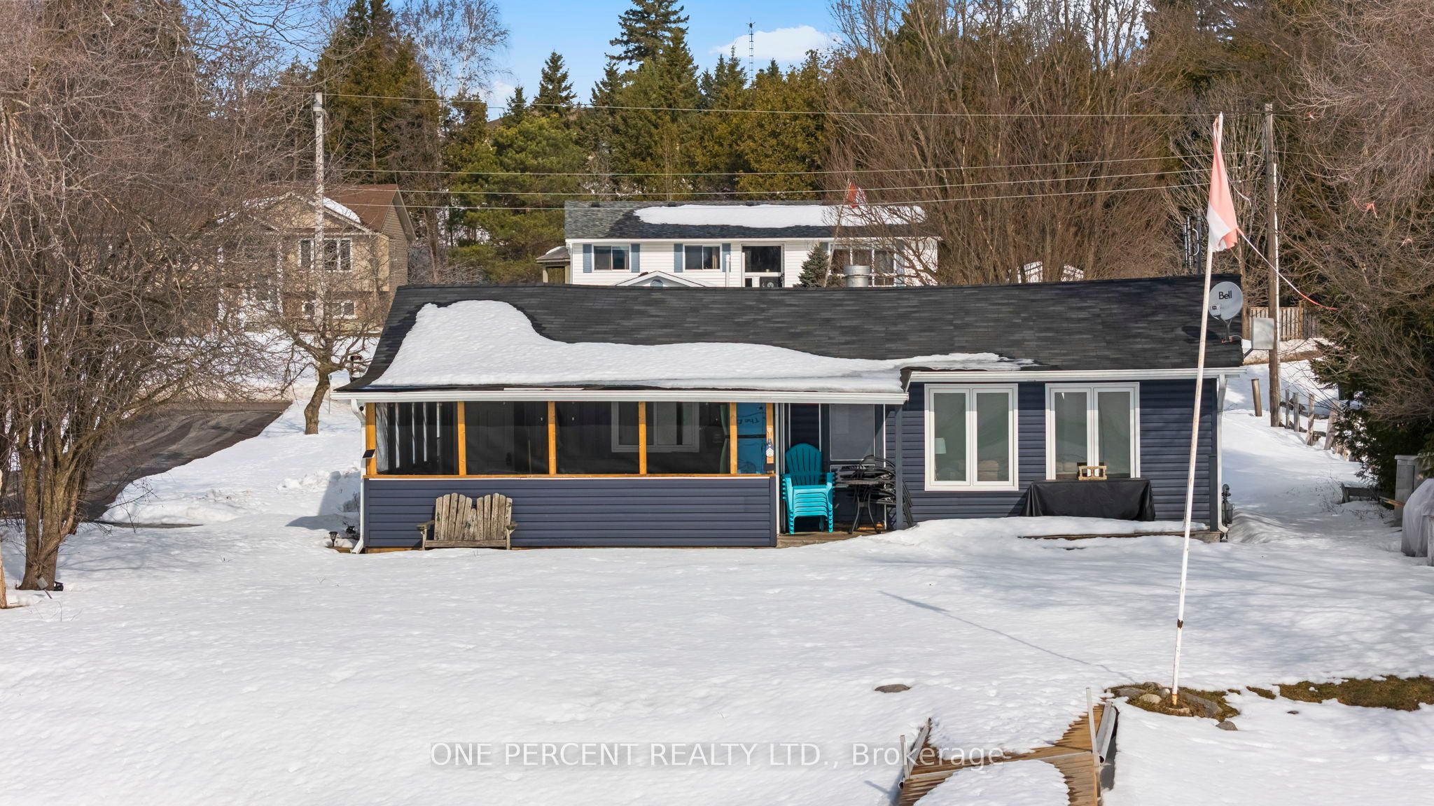 9 Charlotte Cres Property Photo 1