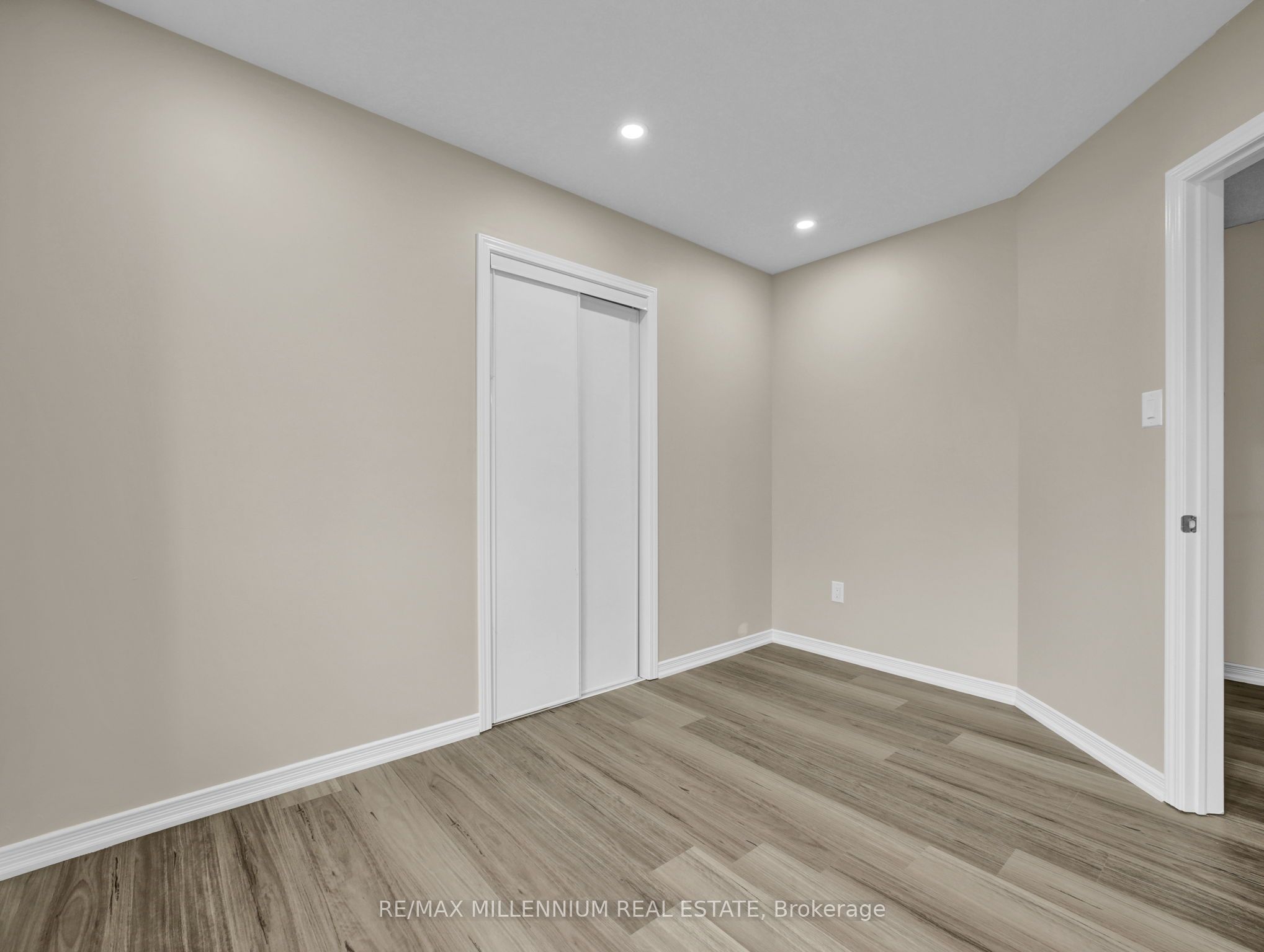 42 Pollard Street Property Photo 27