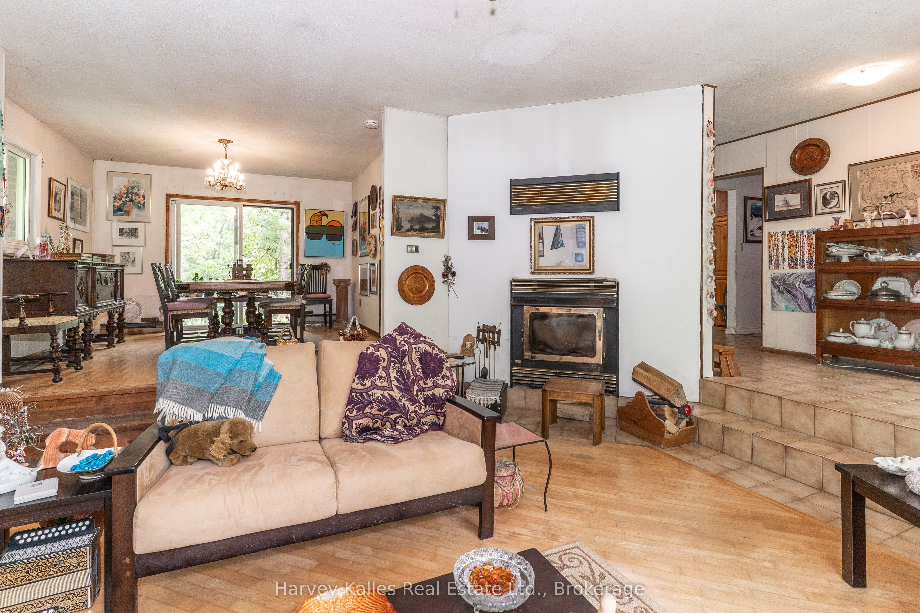 1099 Peterson Road Property Photo 10