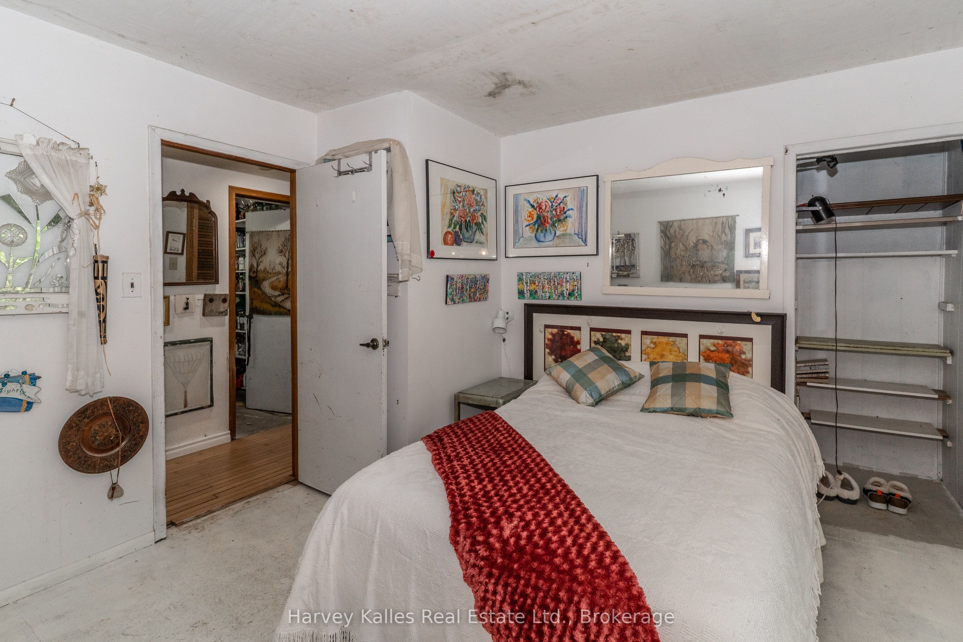 1099 Peterson Road Property Photo 16