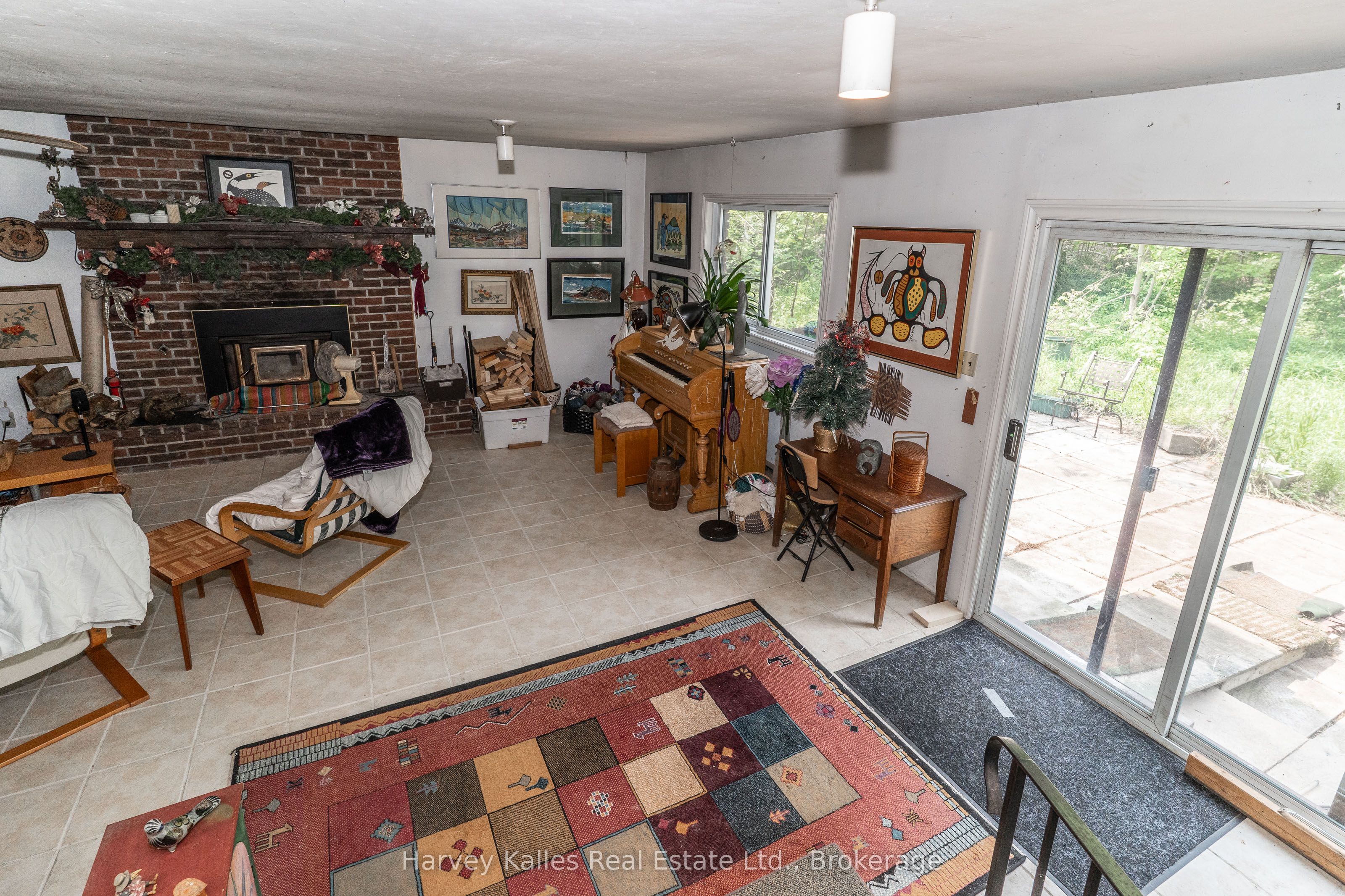 1099 Peterson Road Property Photo 17