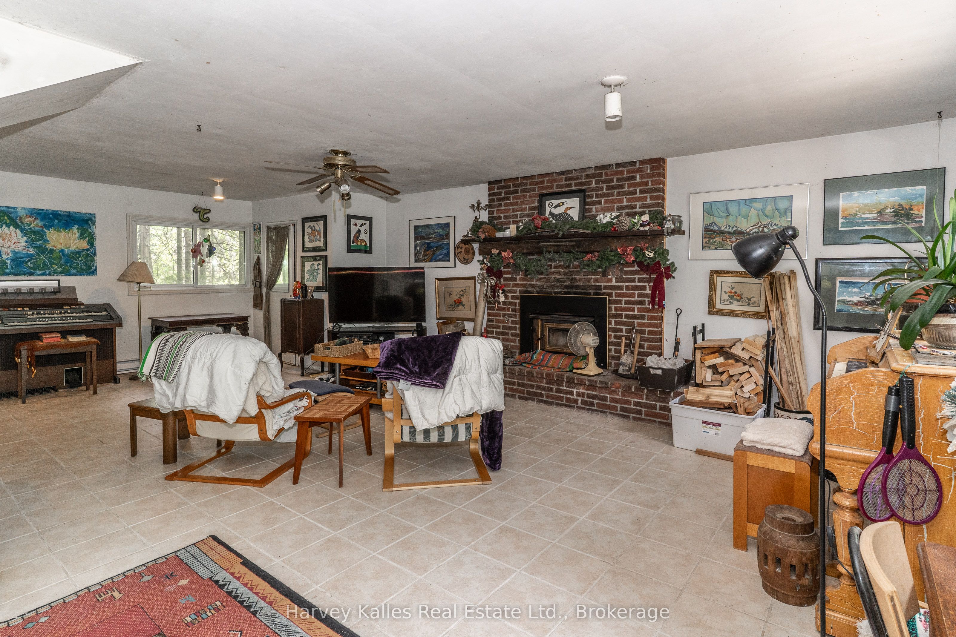 1099 Peterson Road Property Photo 18