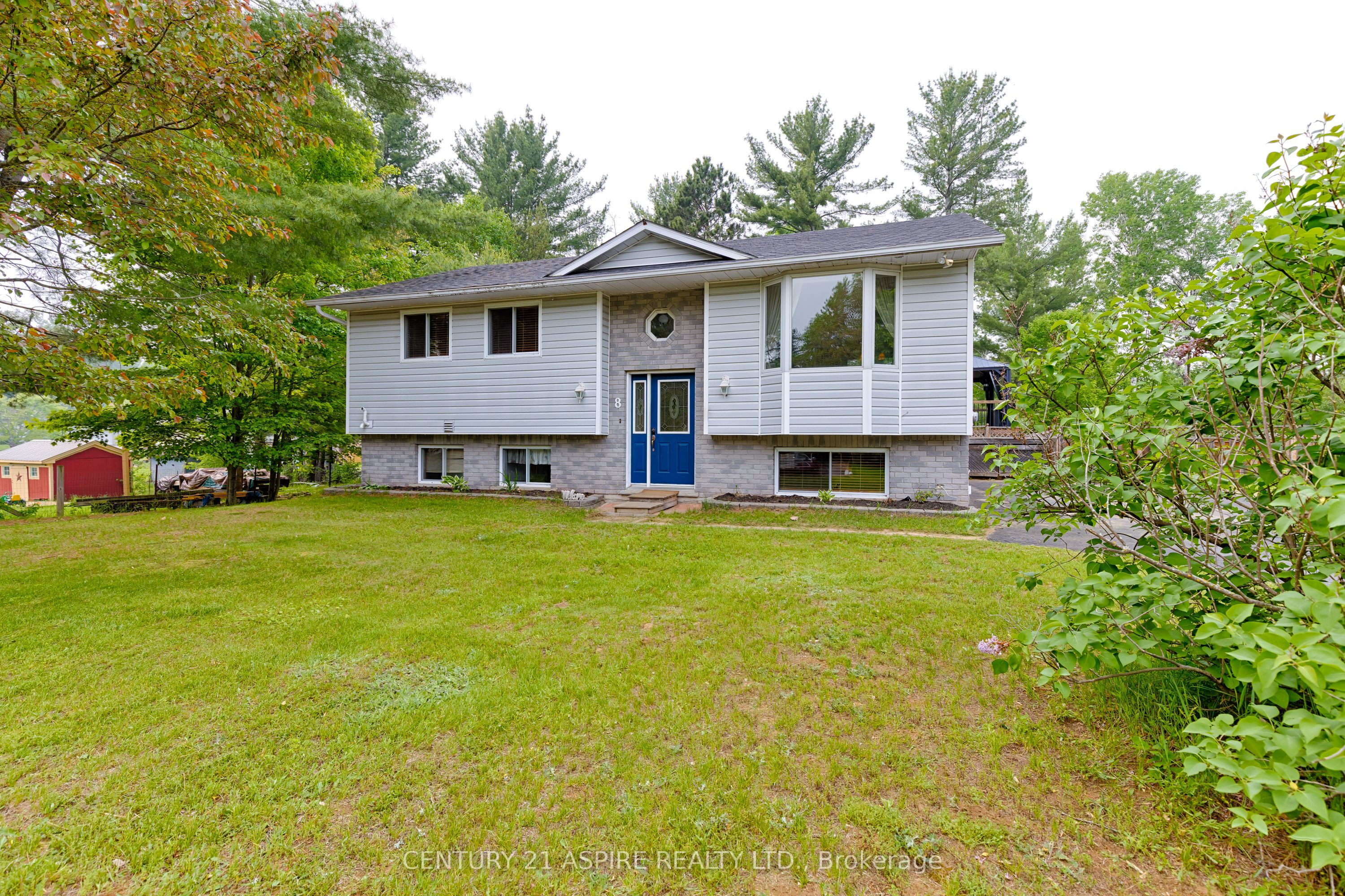 8 Jason Street Property Photo 1