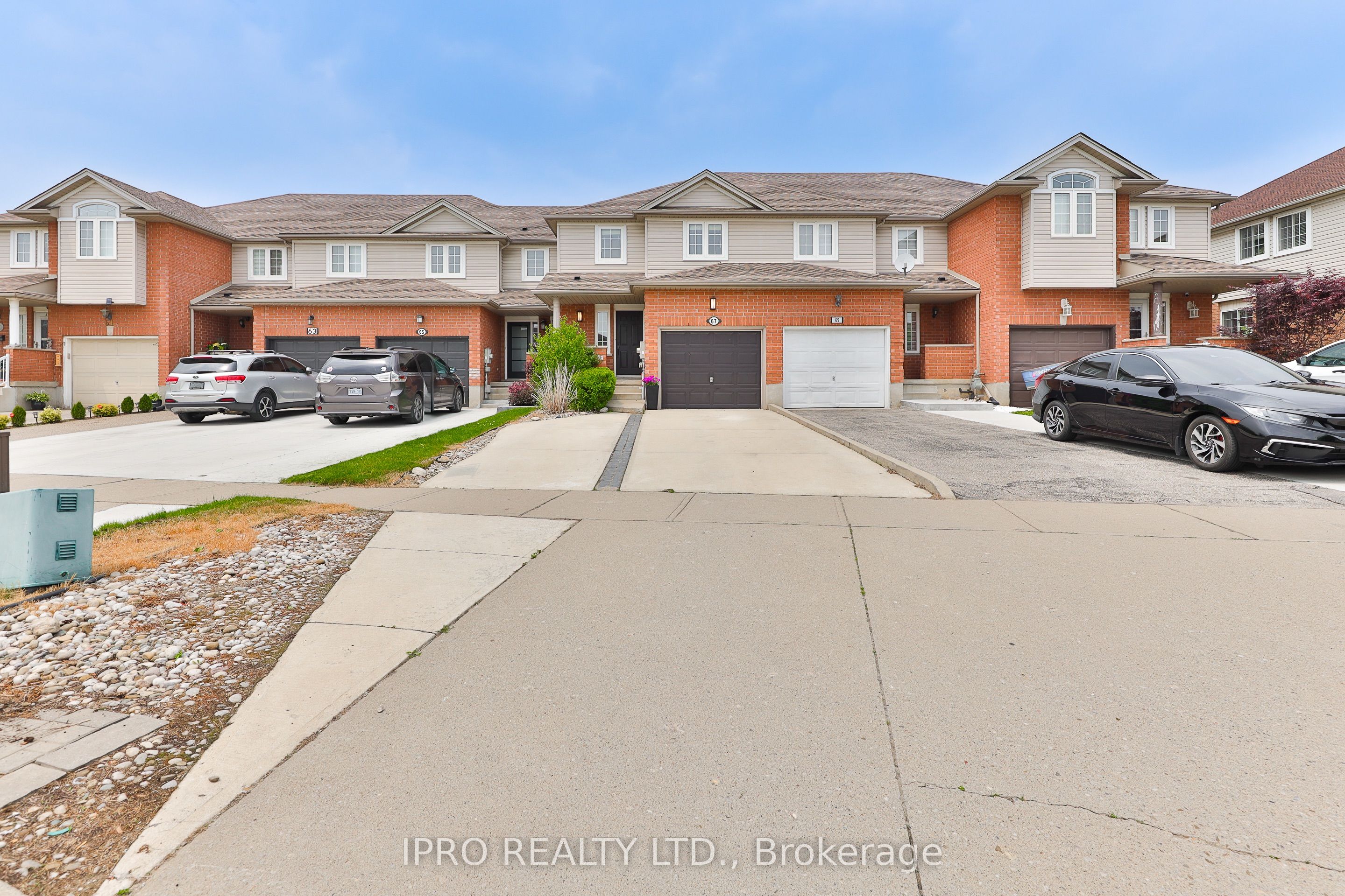 67 Green Gate Boulevard Property Photo 1