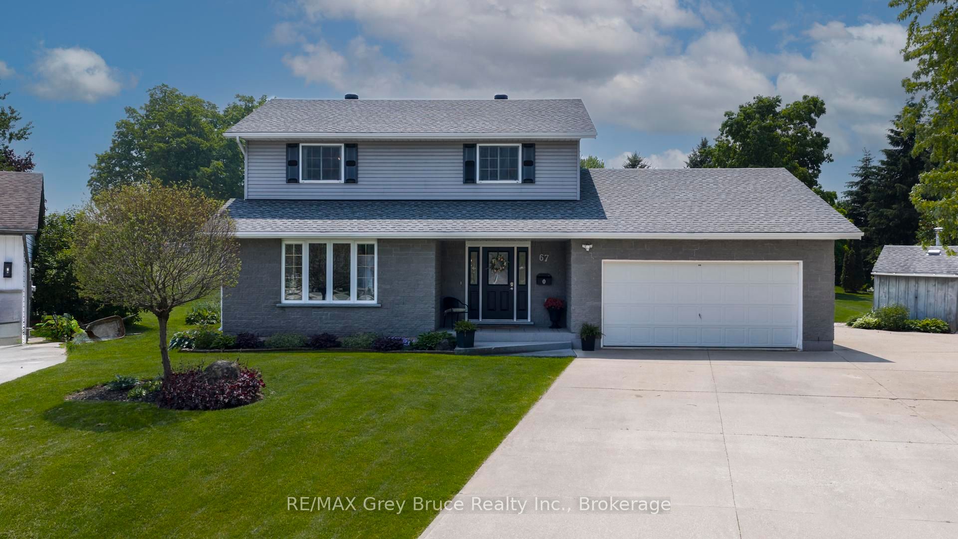 67 John Street Property Photo 1