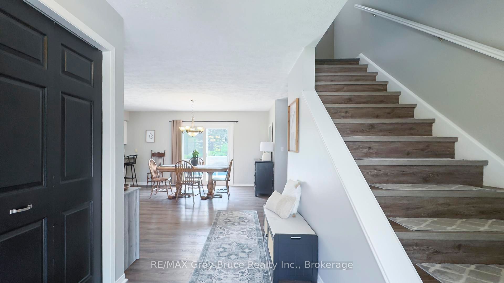 67 John Street Property Photo 9