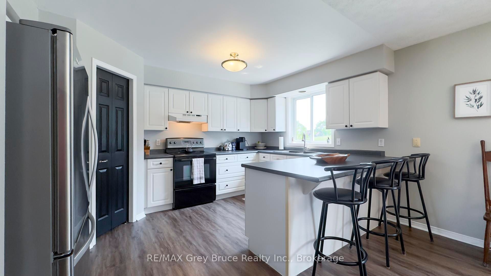 67 John Street Property Photo 12