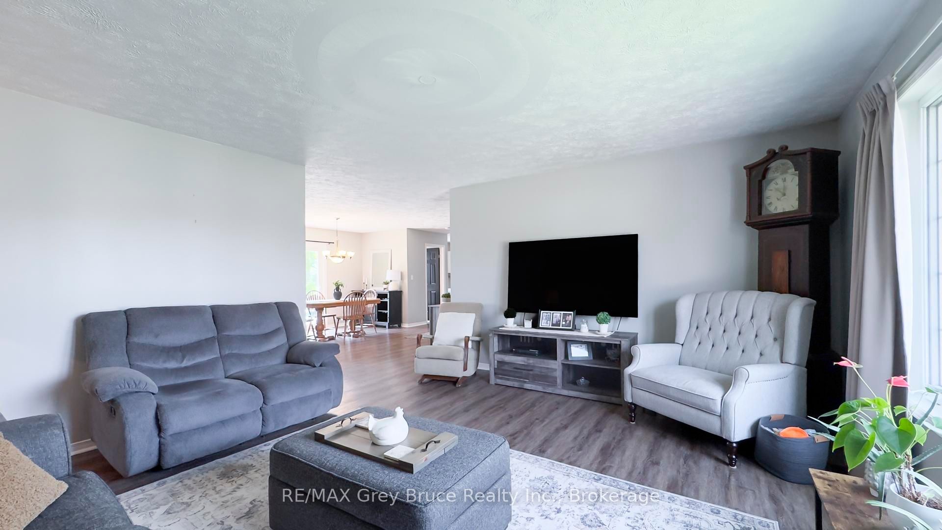 67 John Street Property Photo 19