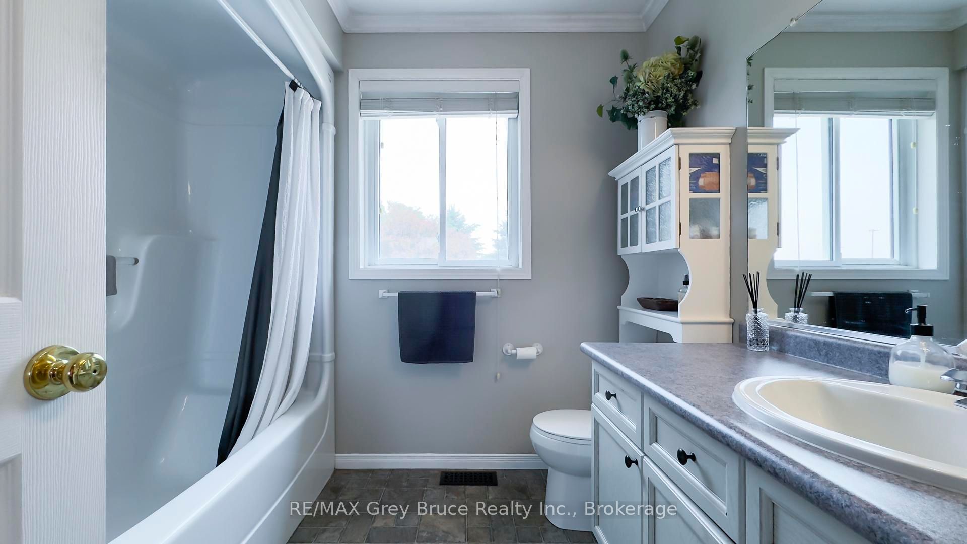 67 John Street Property Photo 22