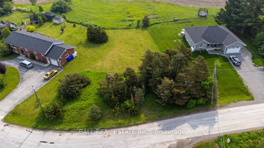 1753 Morris Avenue Property Photo 3