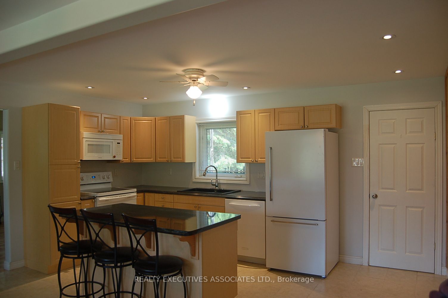 211 Alpine Lake Road Property Photo 11