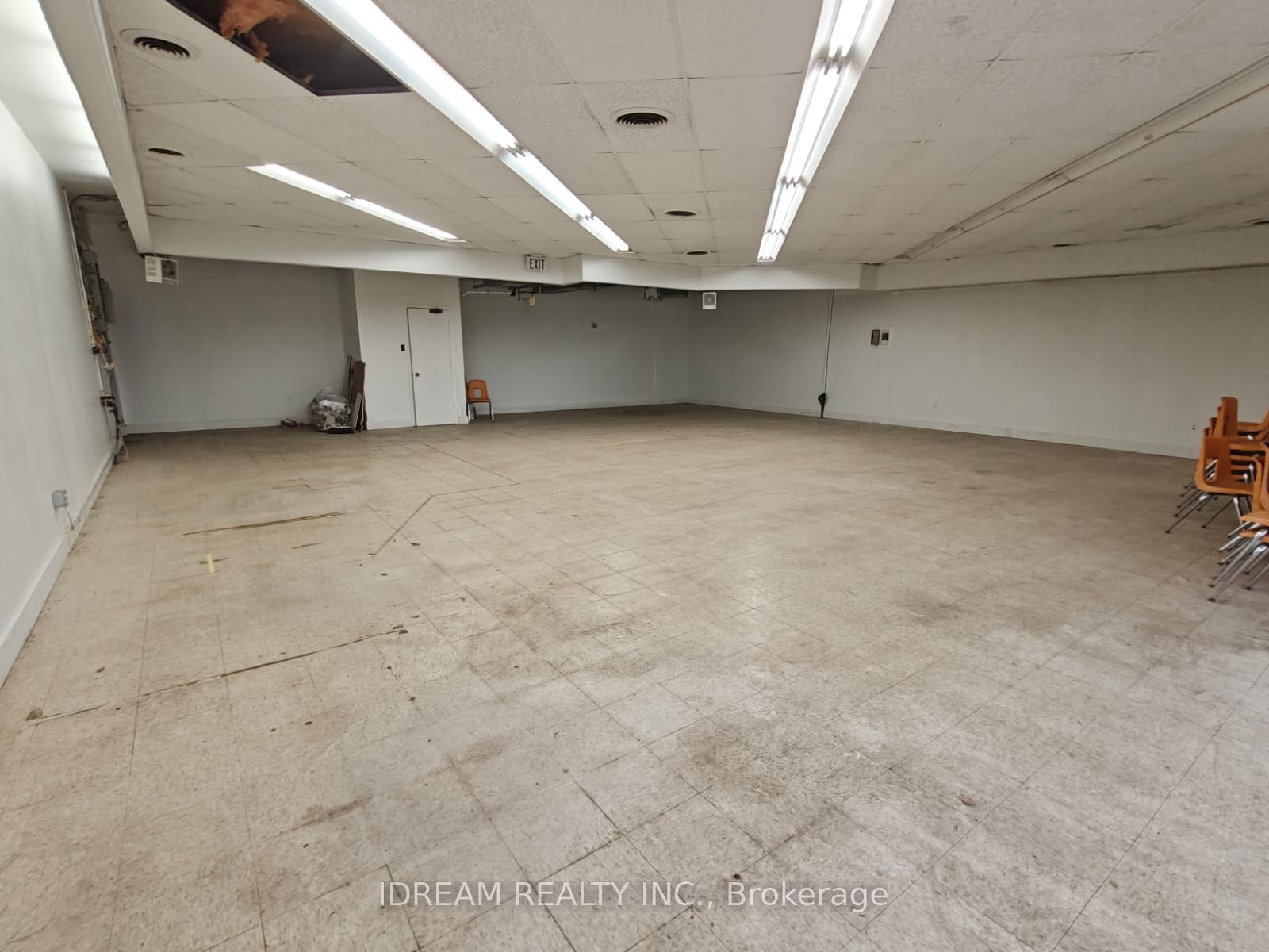 66 St Lawrence Street N Property Photo 4