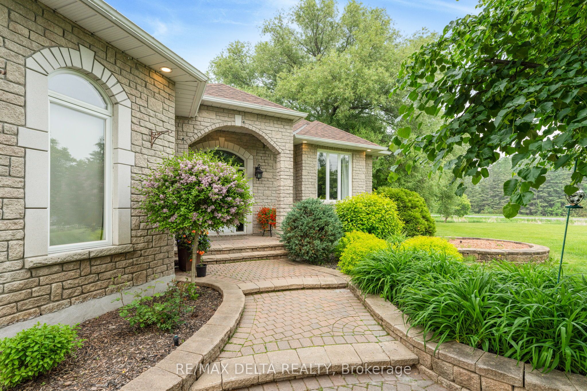 1819 Baseline Road Property Photo 1
