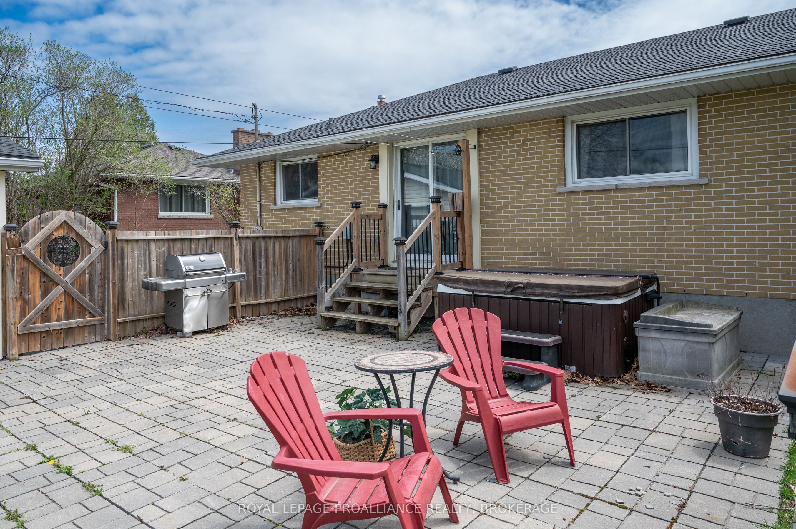 70 Briscoe Street Property Photo 33