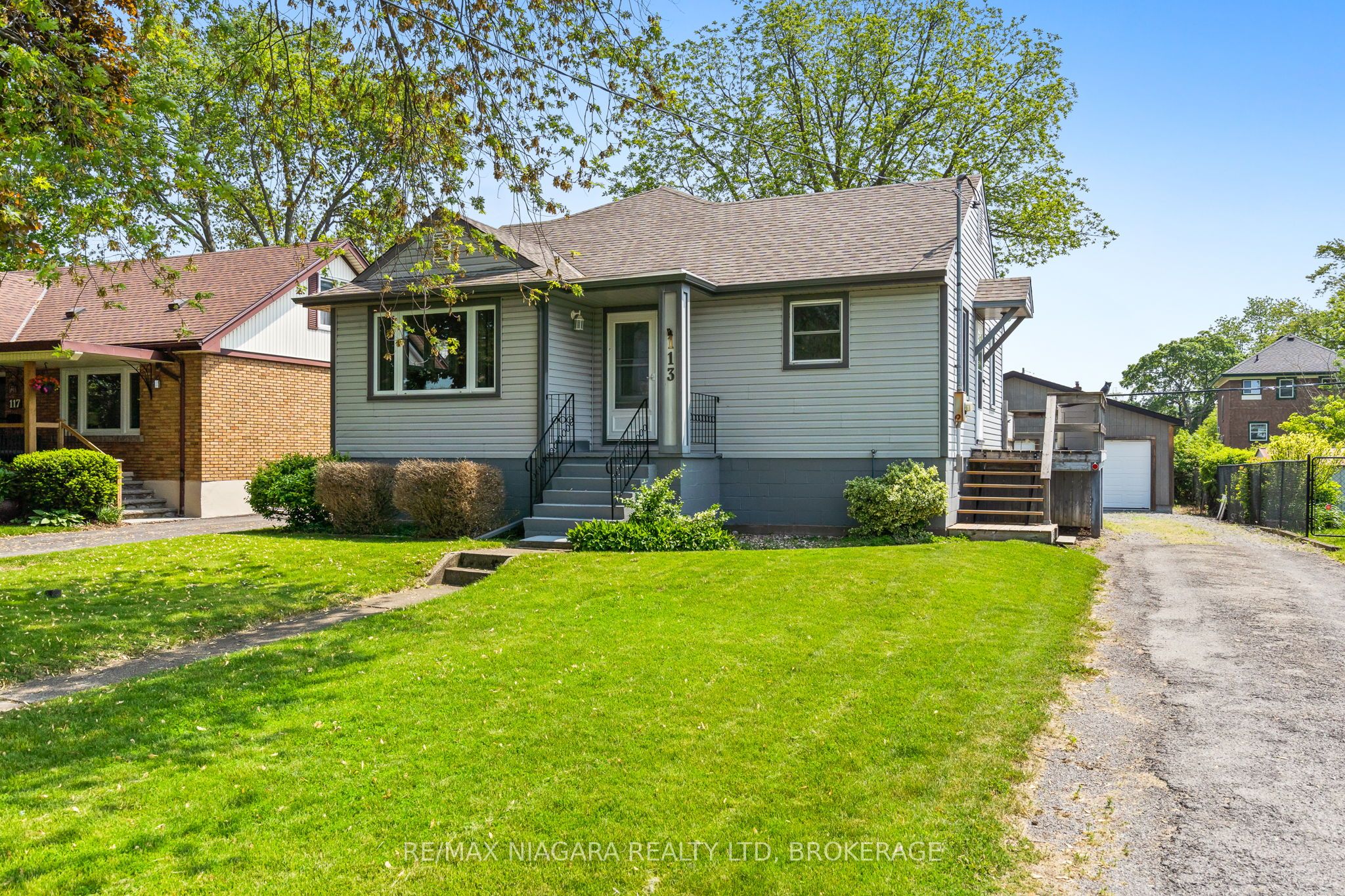 113 Linwood Ave Property Photo 1