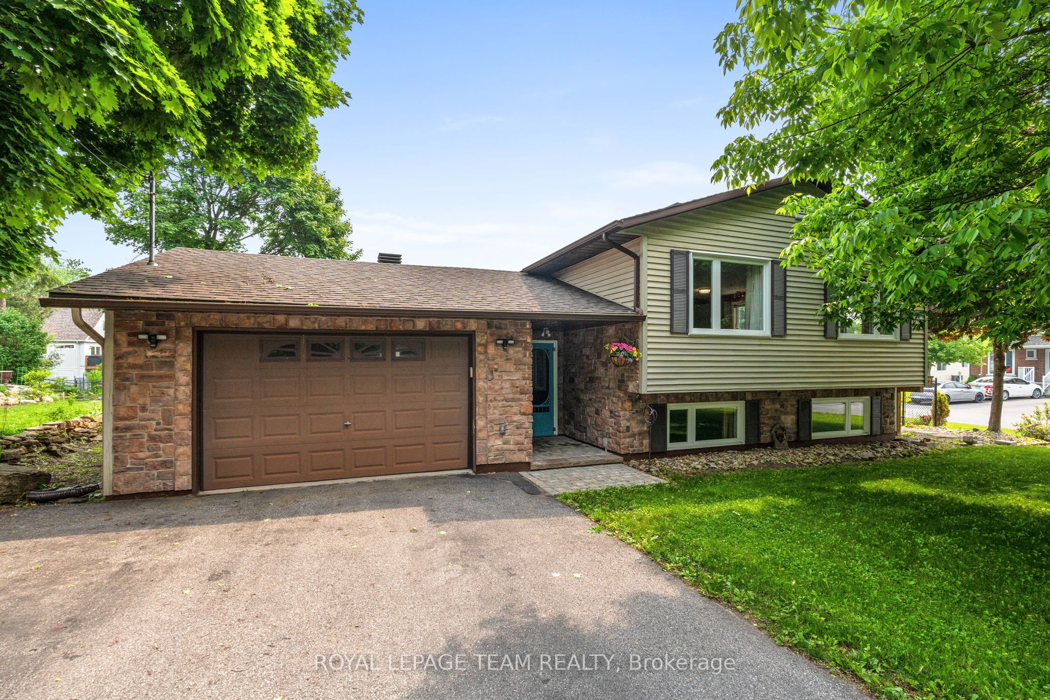 105 Campbell Street Property Photo 1