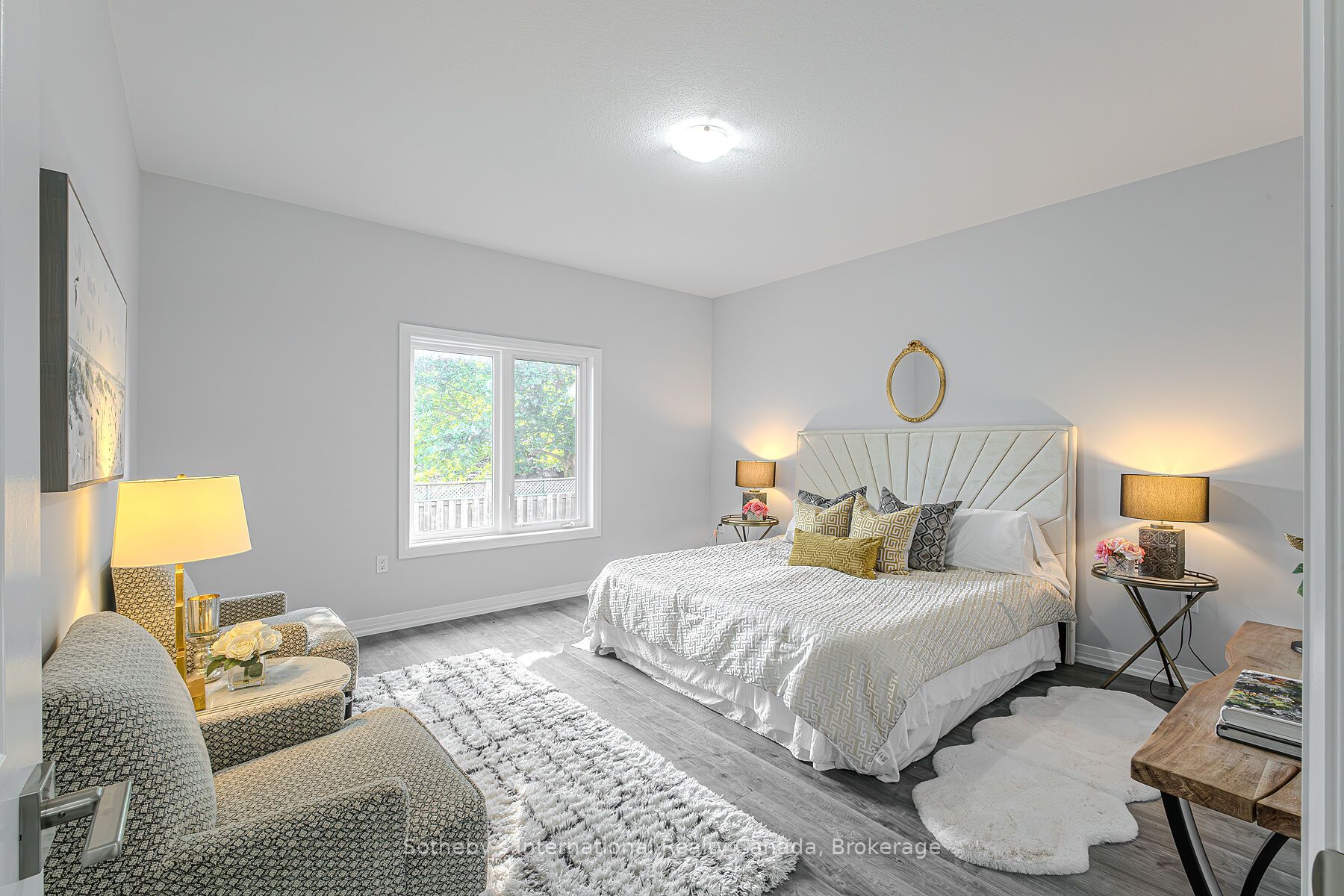 550 Grey Street 6 Property Photo 20