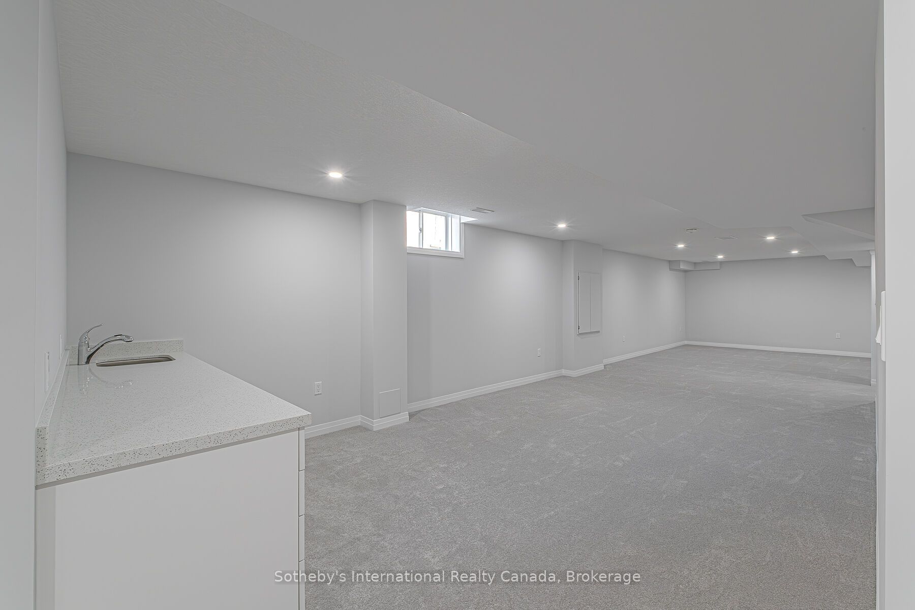 550 Grey Street 6 Property Photo 31