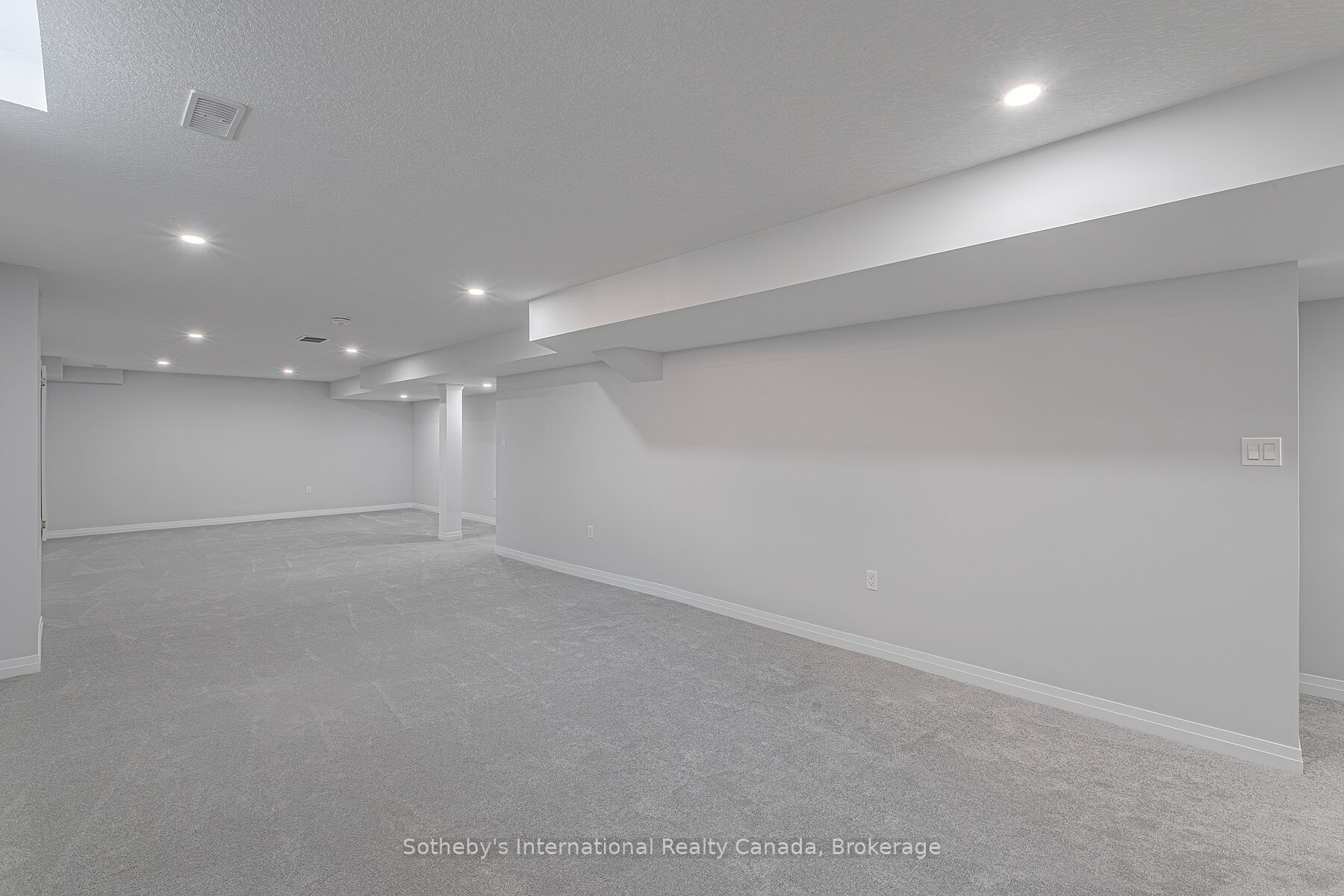 550 Grey Street 6 Property Photo 37