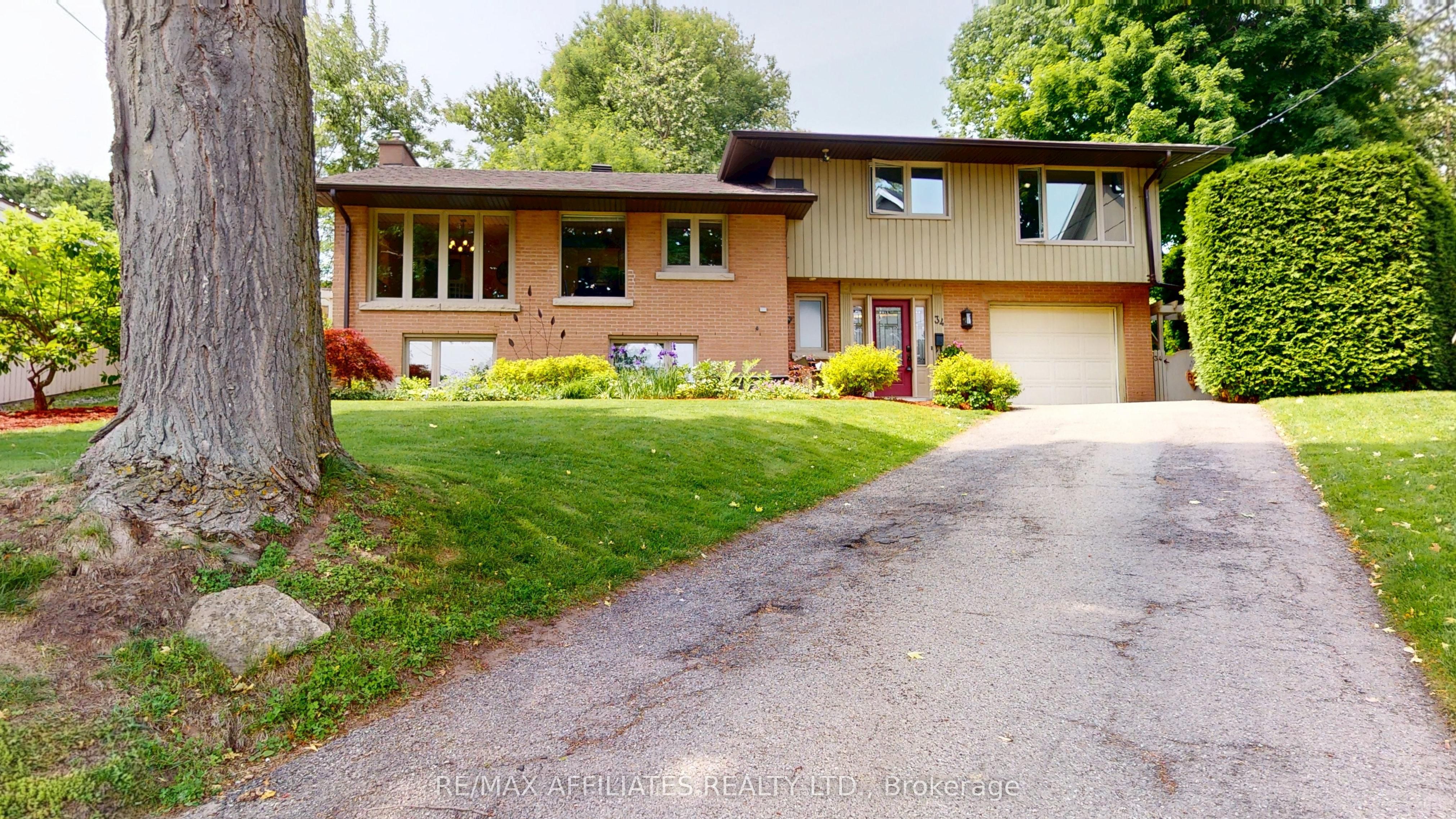 34 Riverview Drive Property Photo 1