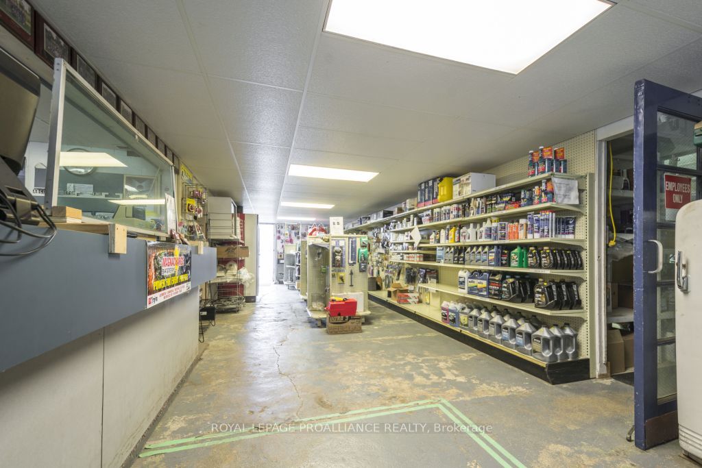 11438c Loyalist Parkway N Property Photo 30