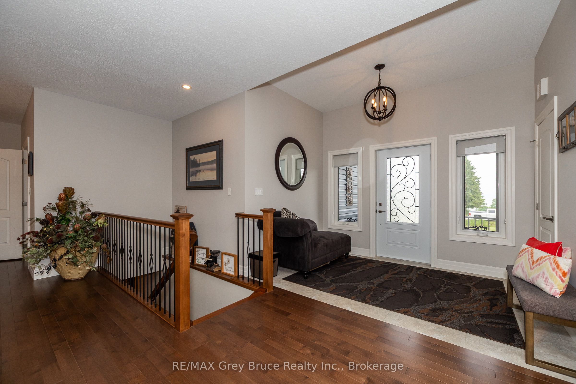 350293 A Concession Property Photo 6