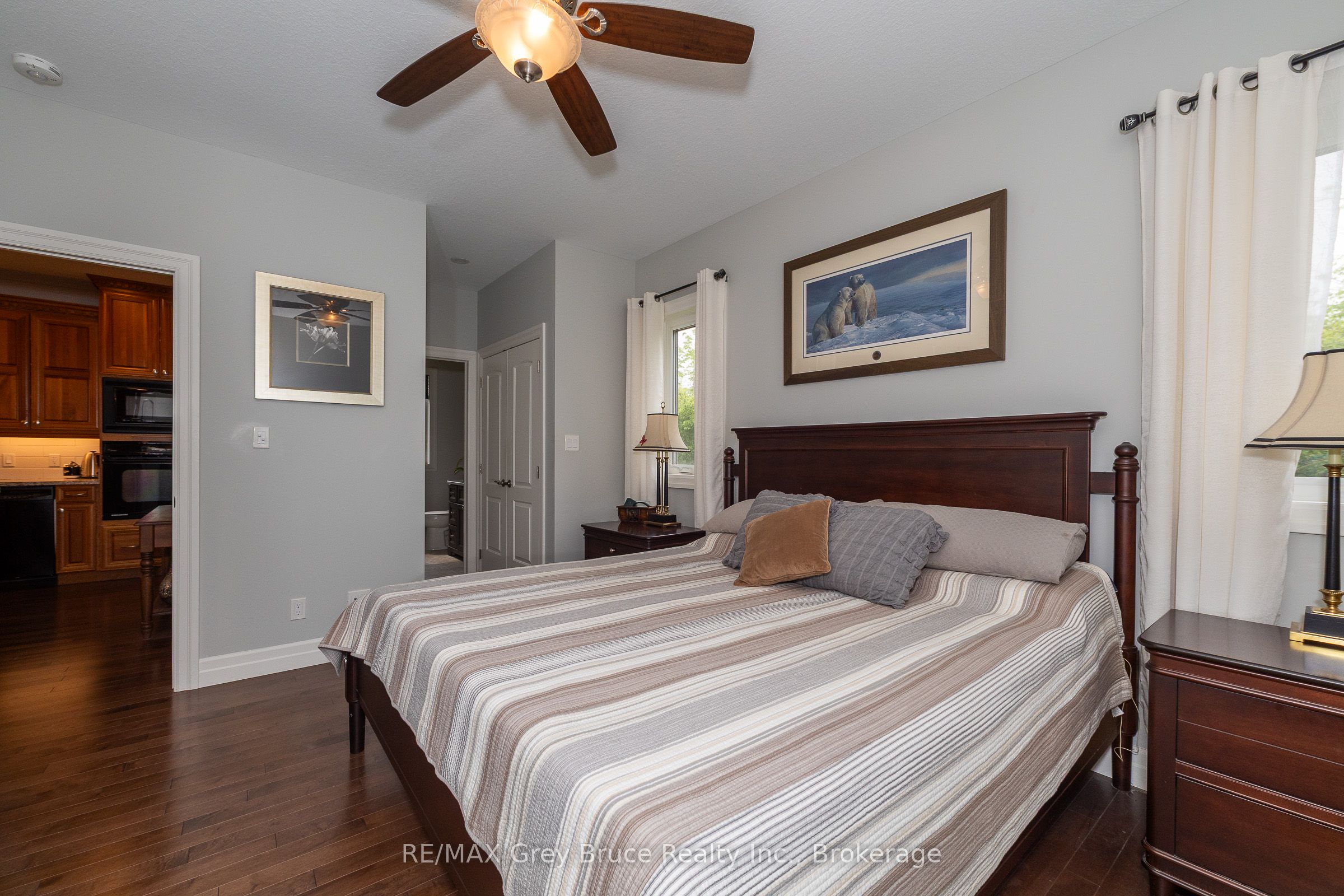 350293 A Concession Property Photo 21