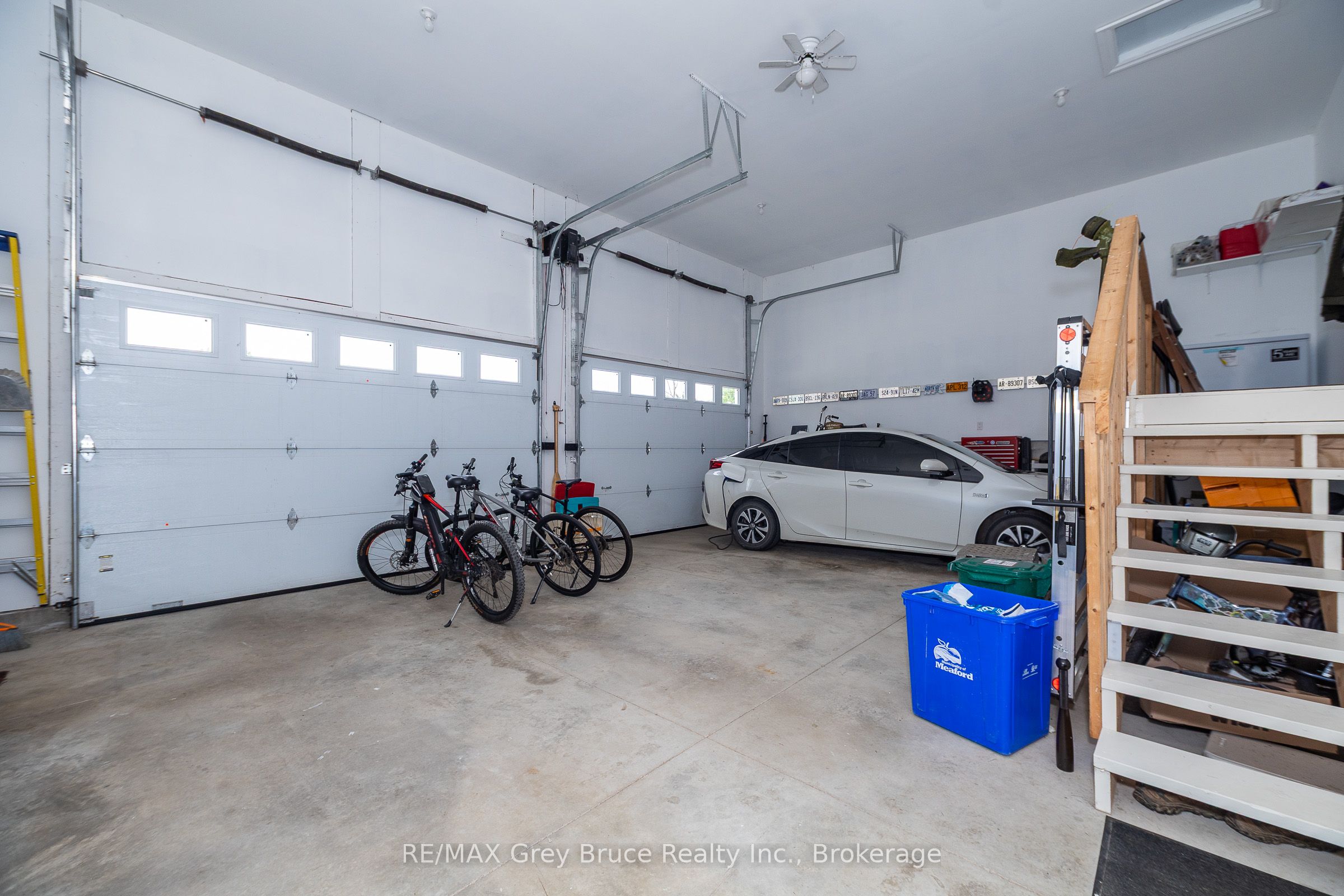 350293 A Concession Property Photo 24