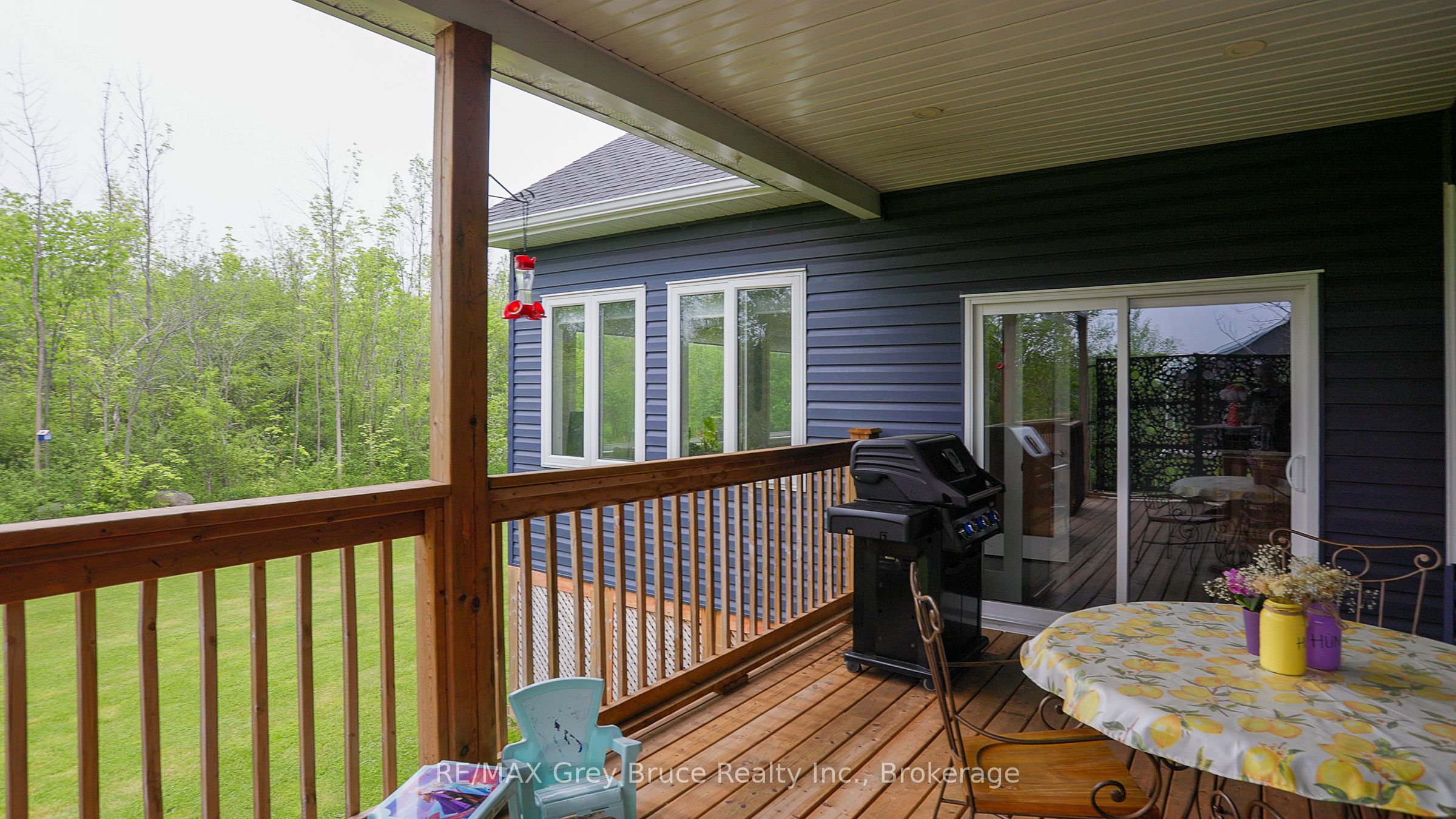 350293 A Concession Property Photo 40
