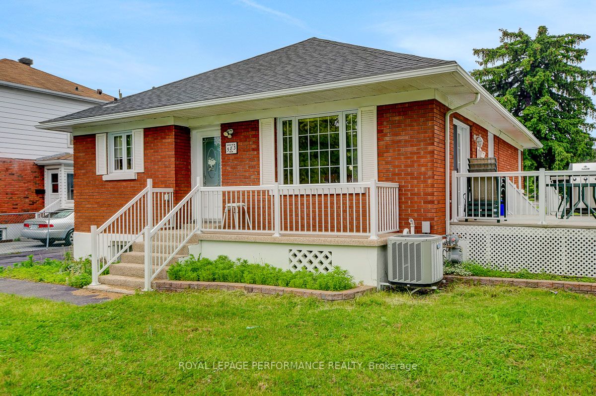 583 Donald Street