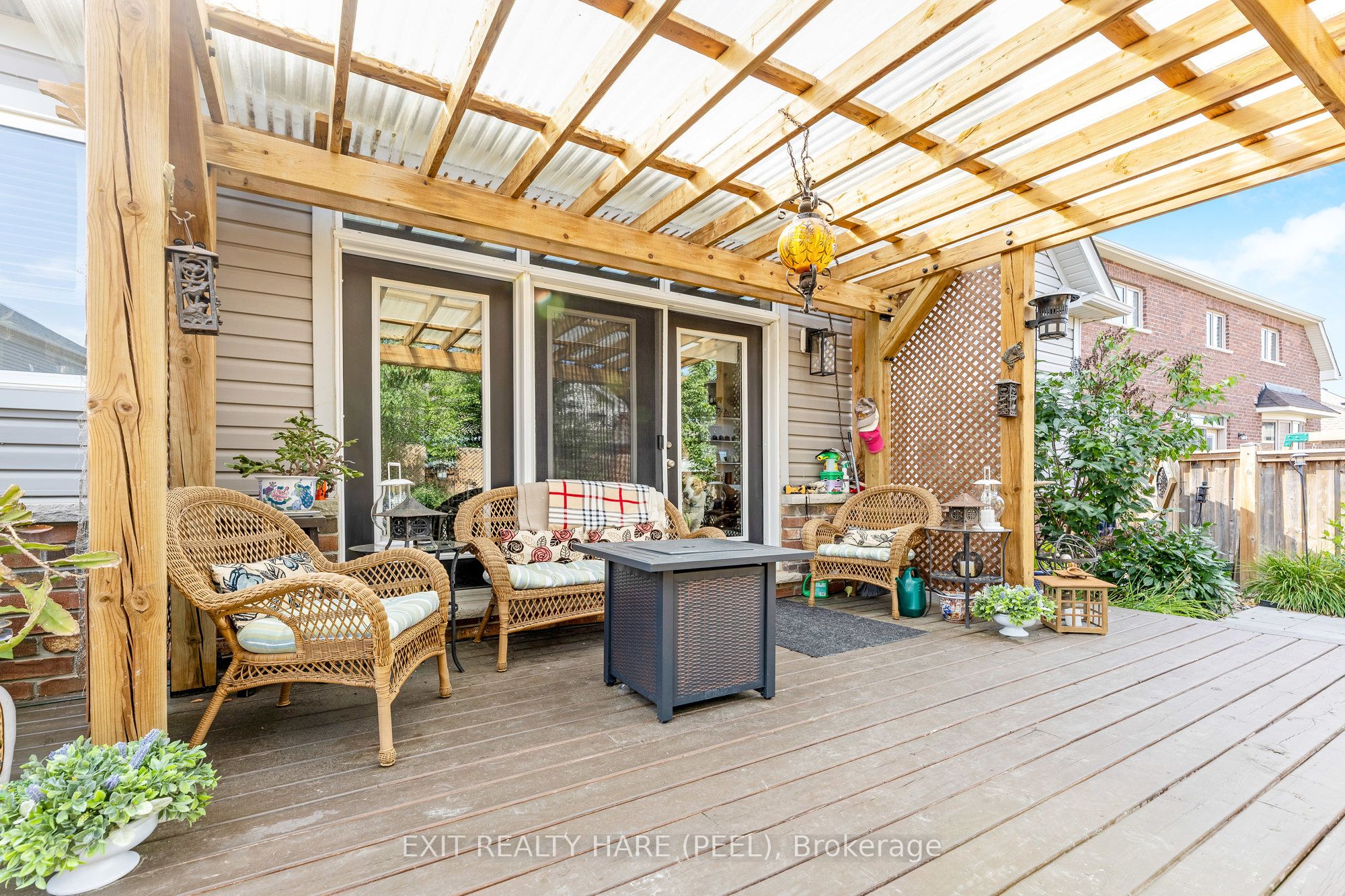 17 Anderson Avenue Property Photo 39