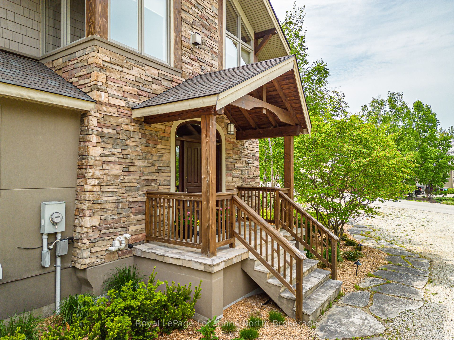 169 Aspen Way Property Photo 6