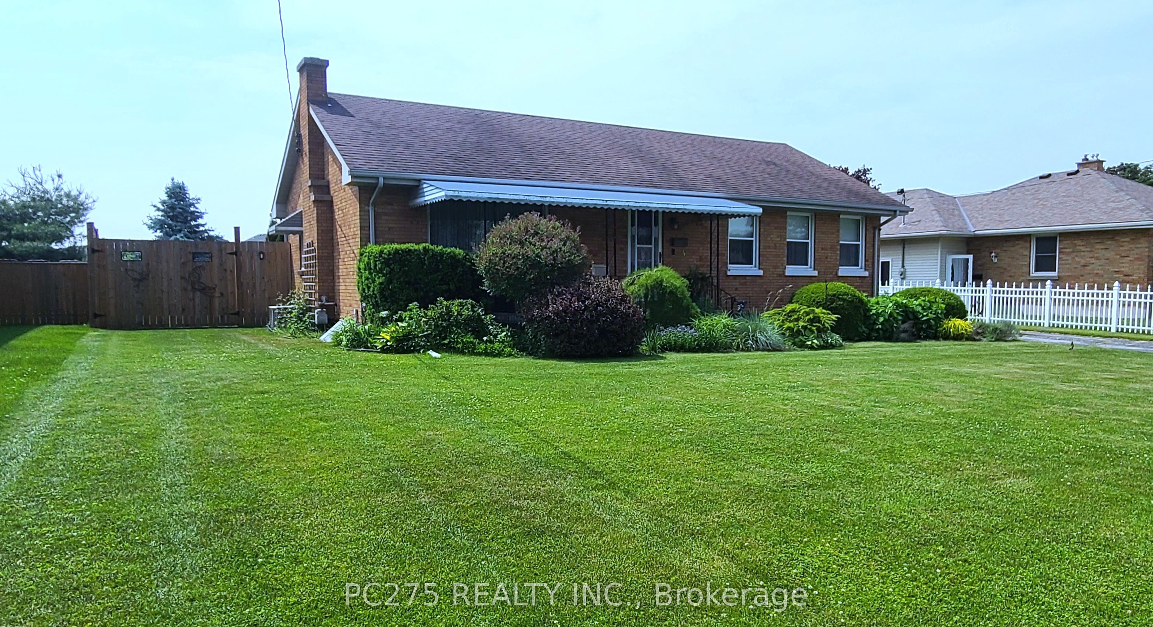 4 Lyndale Avenue Property Photo 1
